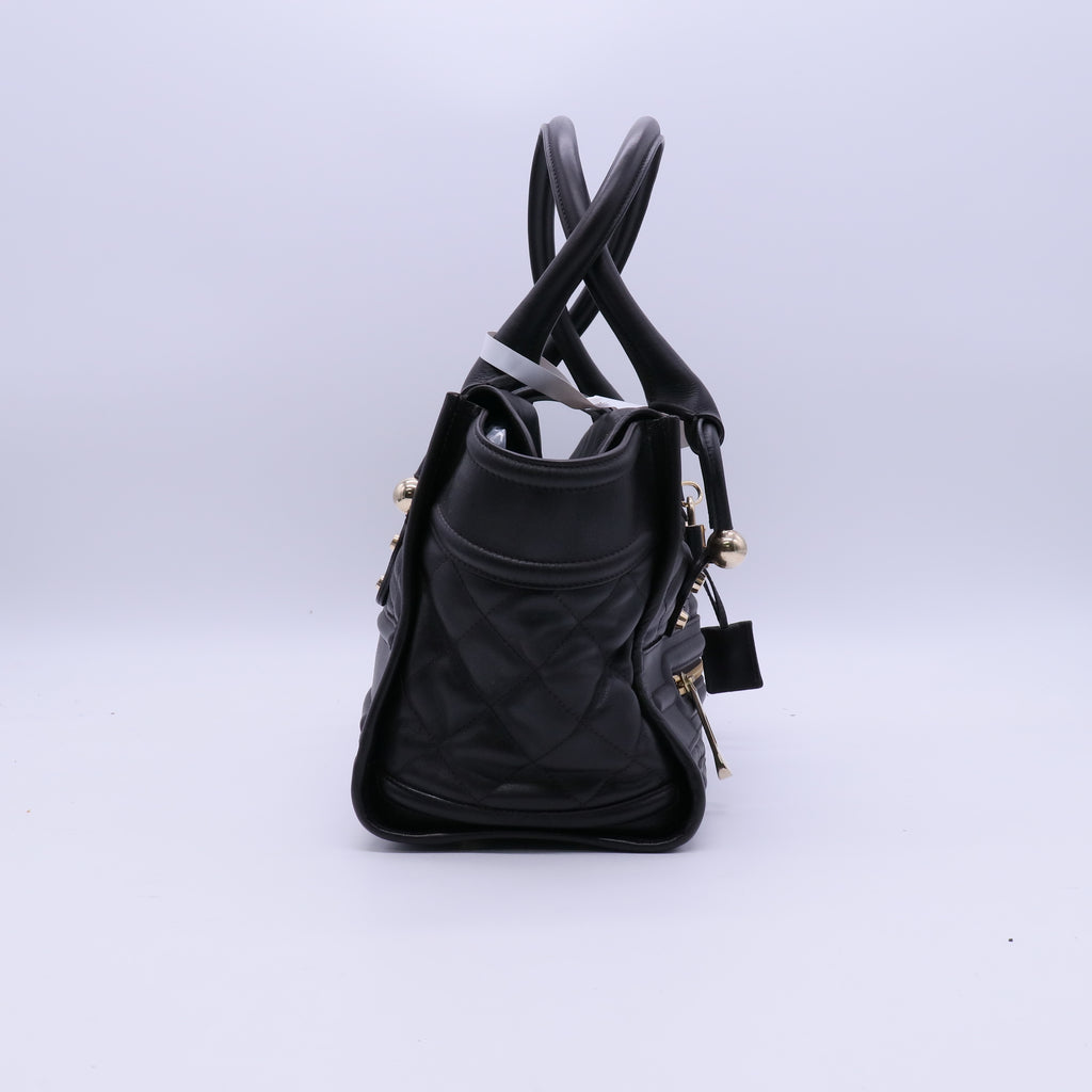 Burberry Black Quilted Leather Large Manor Tote Bag B20714