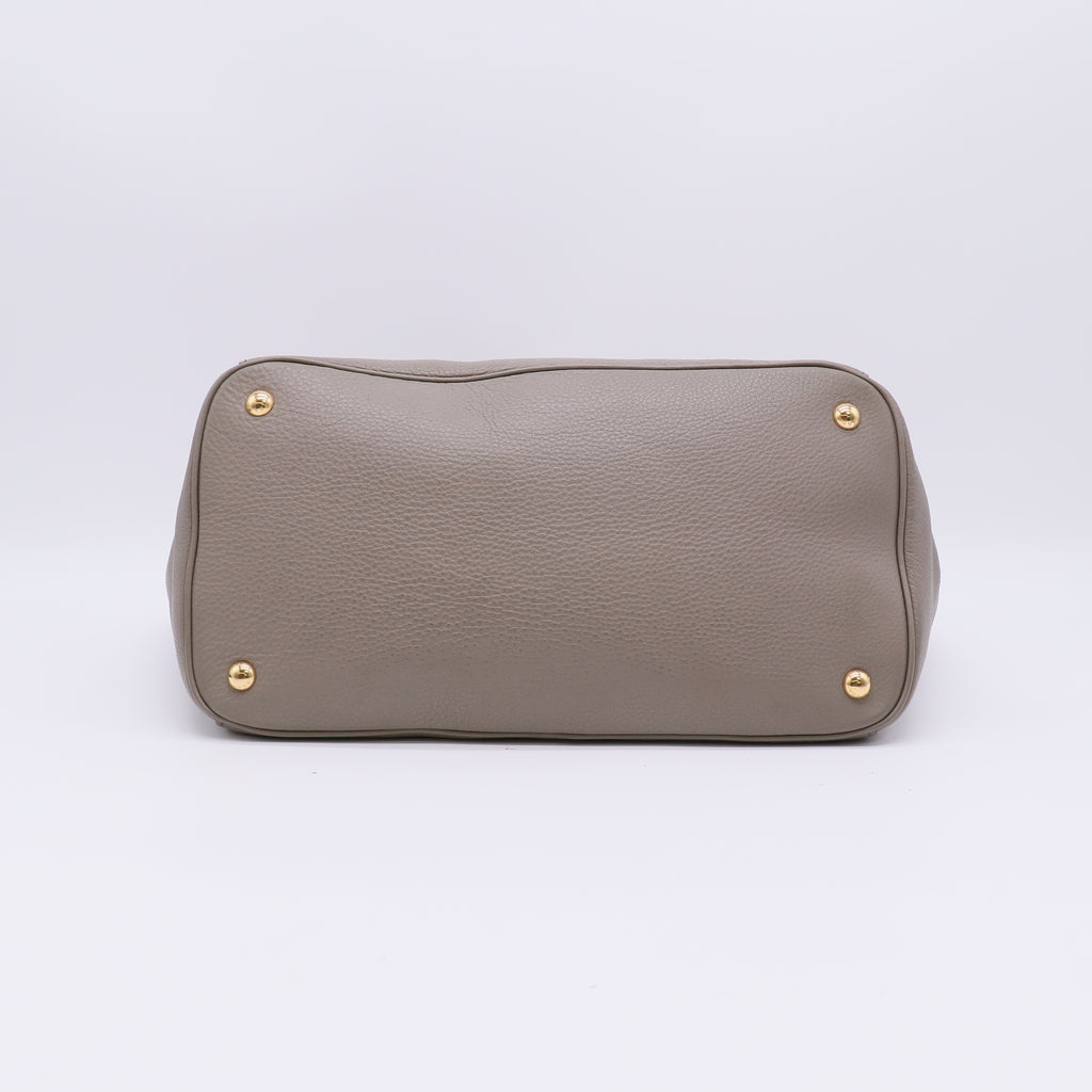 Prada Vitello Daino Tote B22854