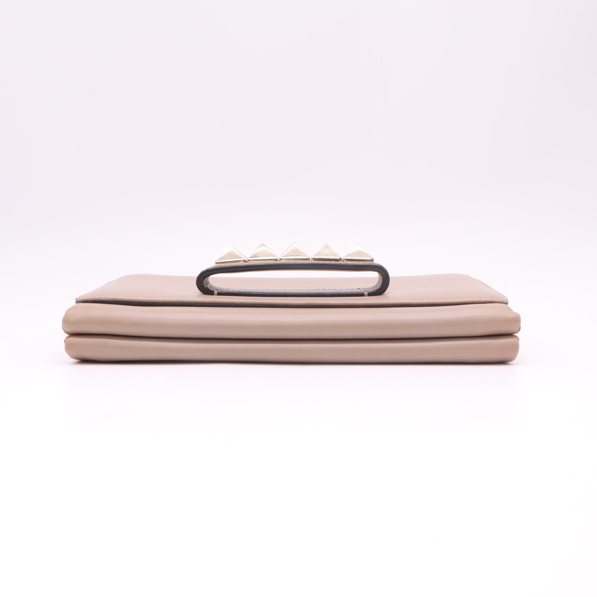 Valentino Garavani Medium Va Va Voom Chain Shoulder Bag in Beige Leather B22906