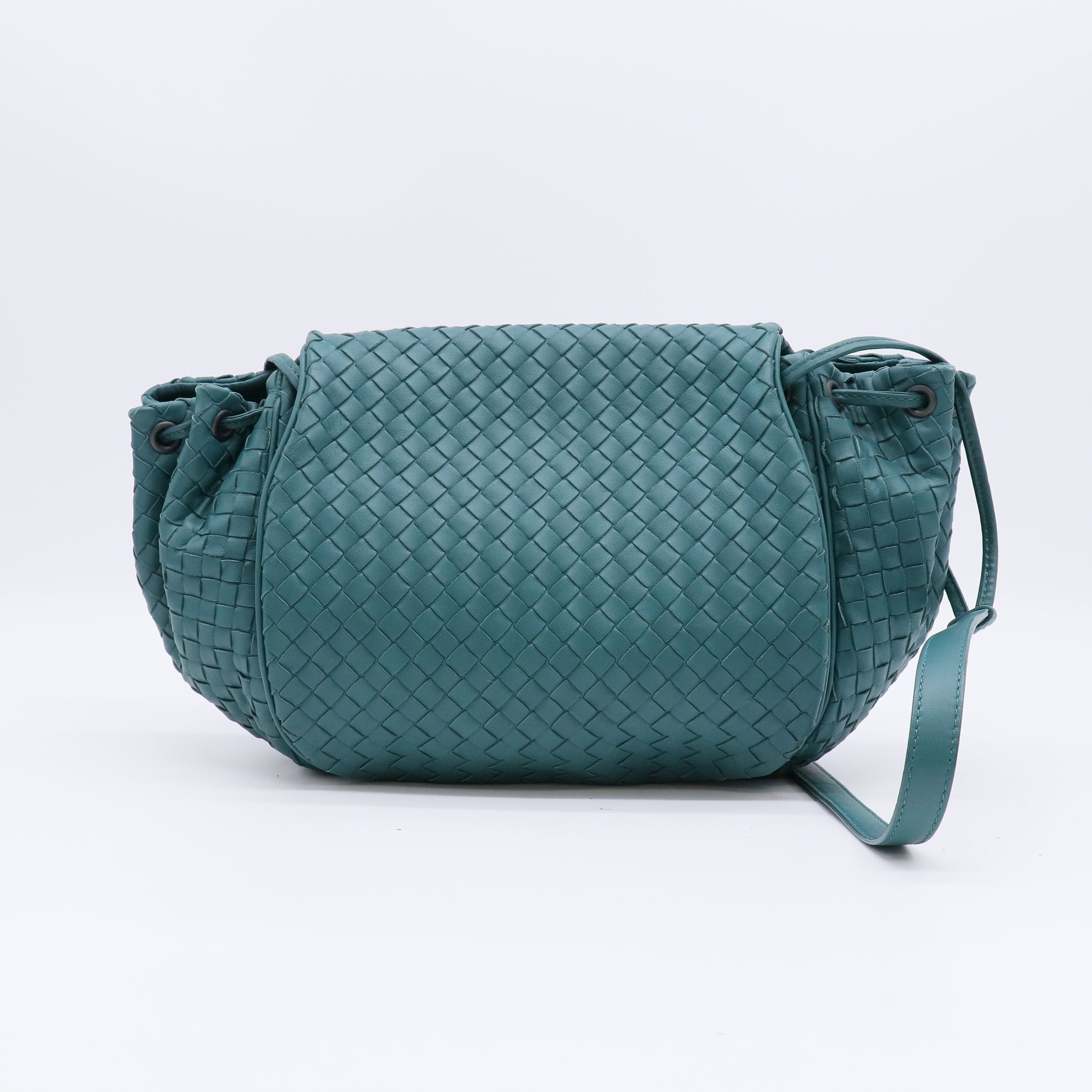 Bottega Veneta Intrecciato Drawstring Flap Messenger Bag B23033