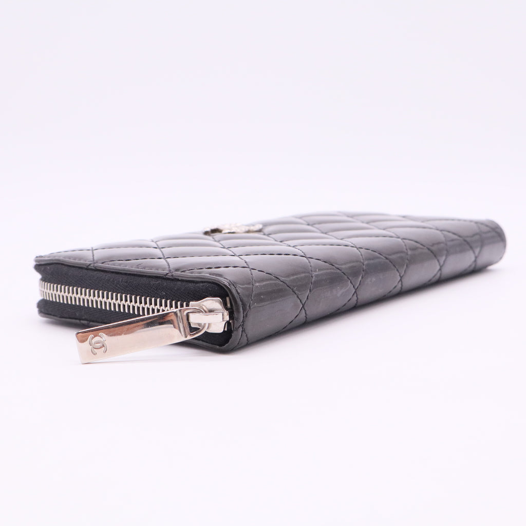 2011-2012 Interlocking CC Logo Continental Wallet
