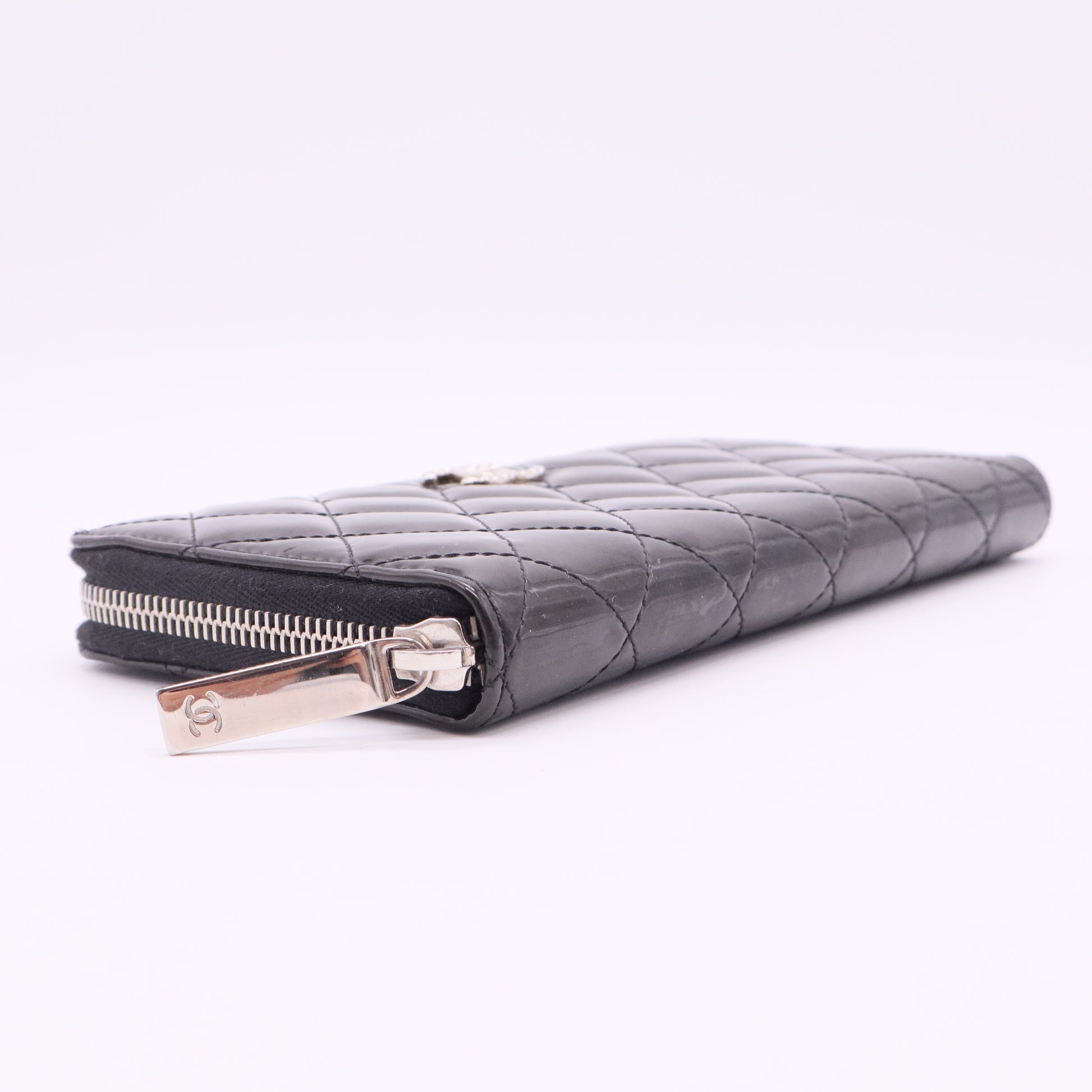 2011-2012 Interlocking CC Logo Continental Wallet
