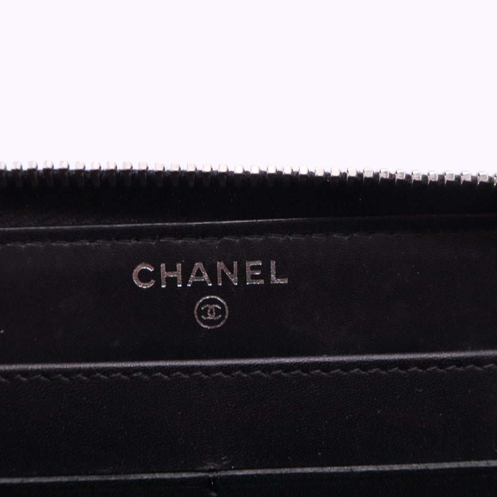 2011-2012 Interlocking CC Logo Continental Wallet
