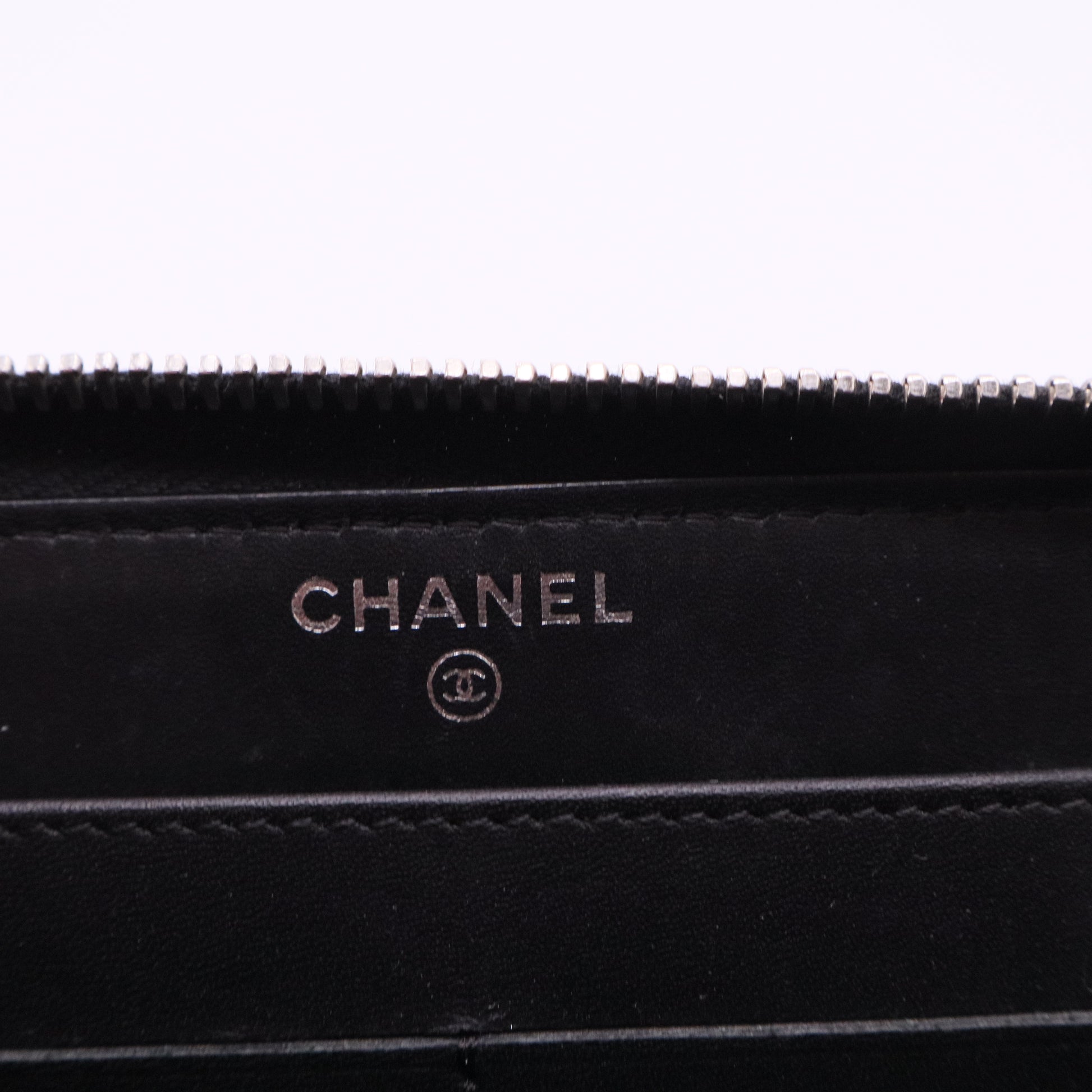 2011-2012 Interlocking CC Logo Continental Wallet