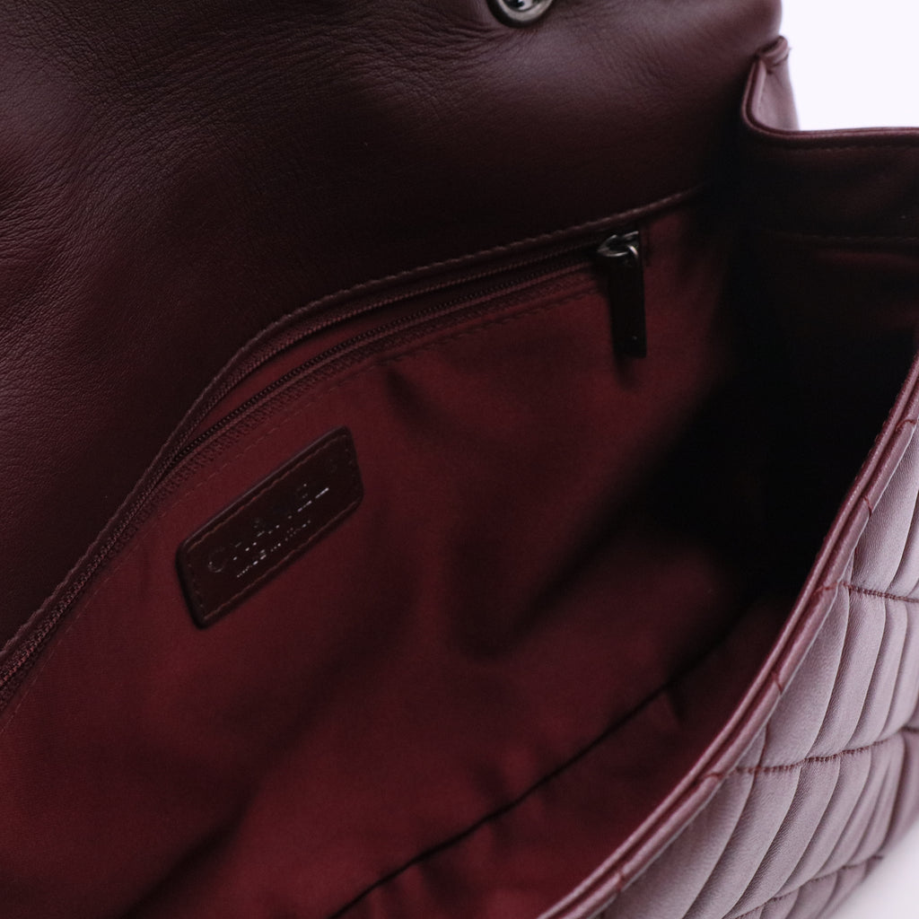 Jumbo Quilted Iridescent Easy Flap shoulder bag