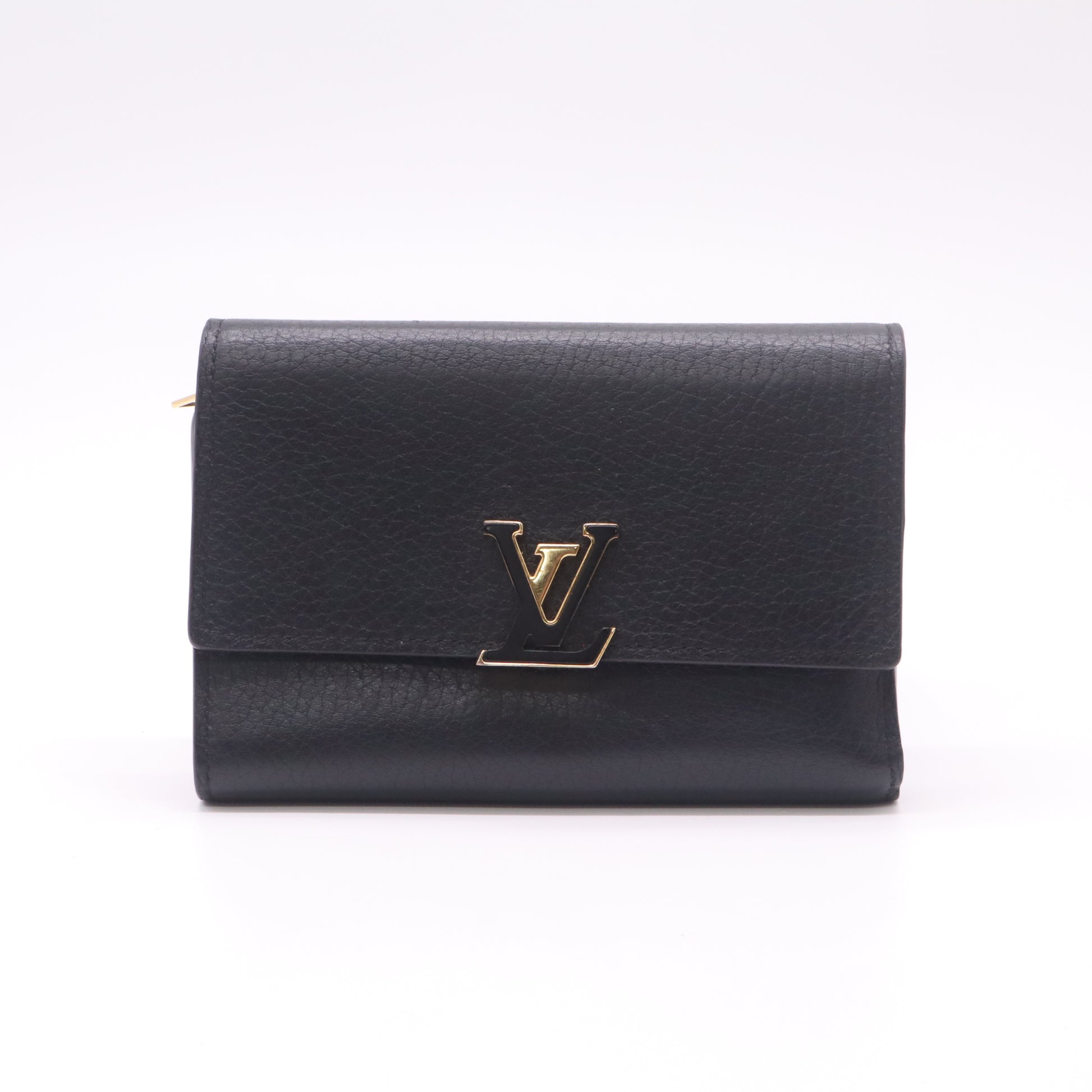 Louis Vuitton Capucines Compact Wallet W22404