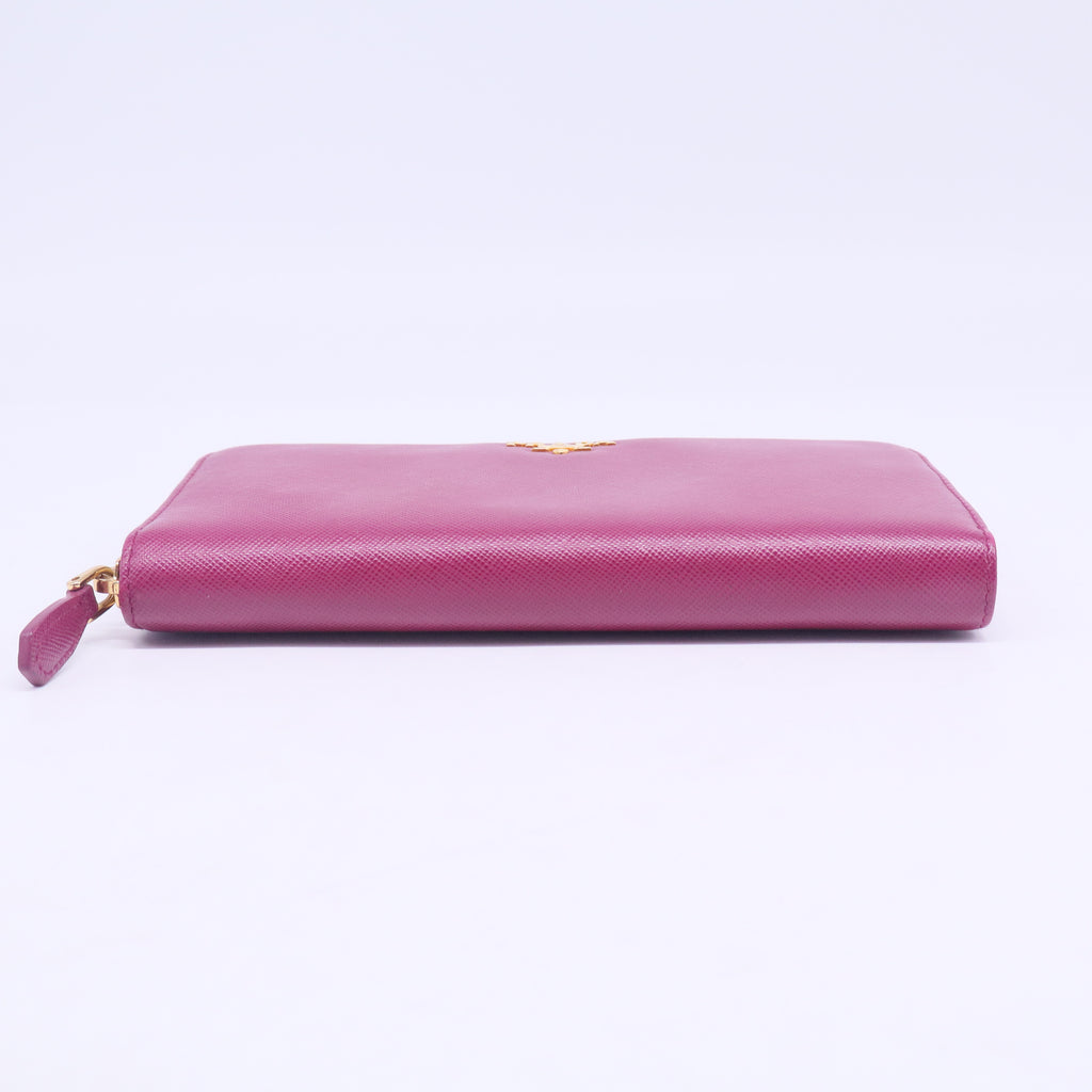Saffiano Lux Leather Continental Wallet W20633