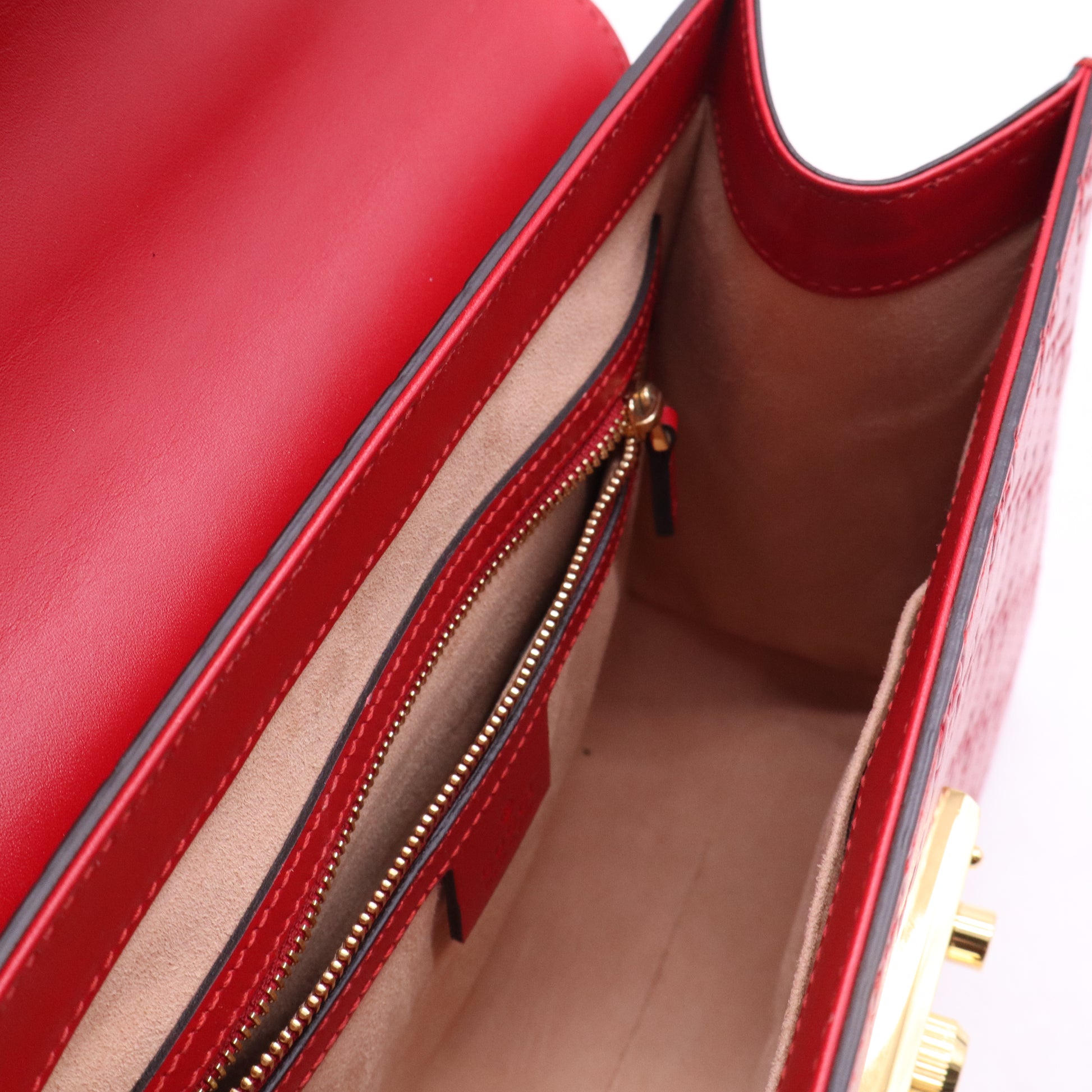 Red Guccissima Leather Padlock Small Top Handle Bag B21829