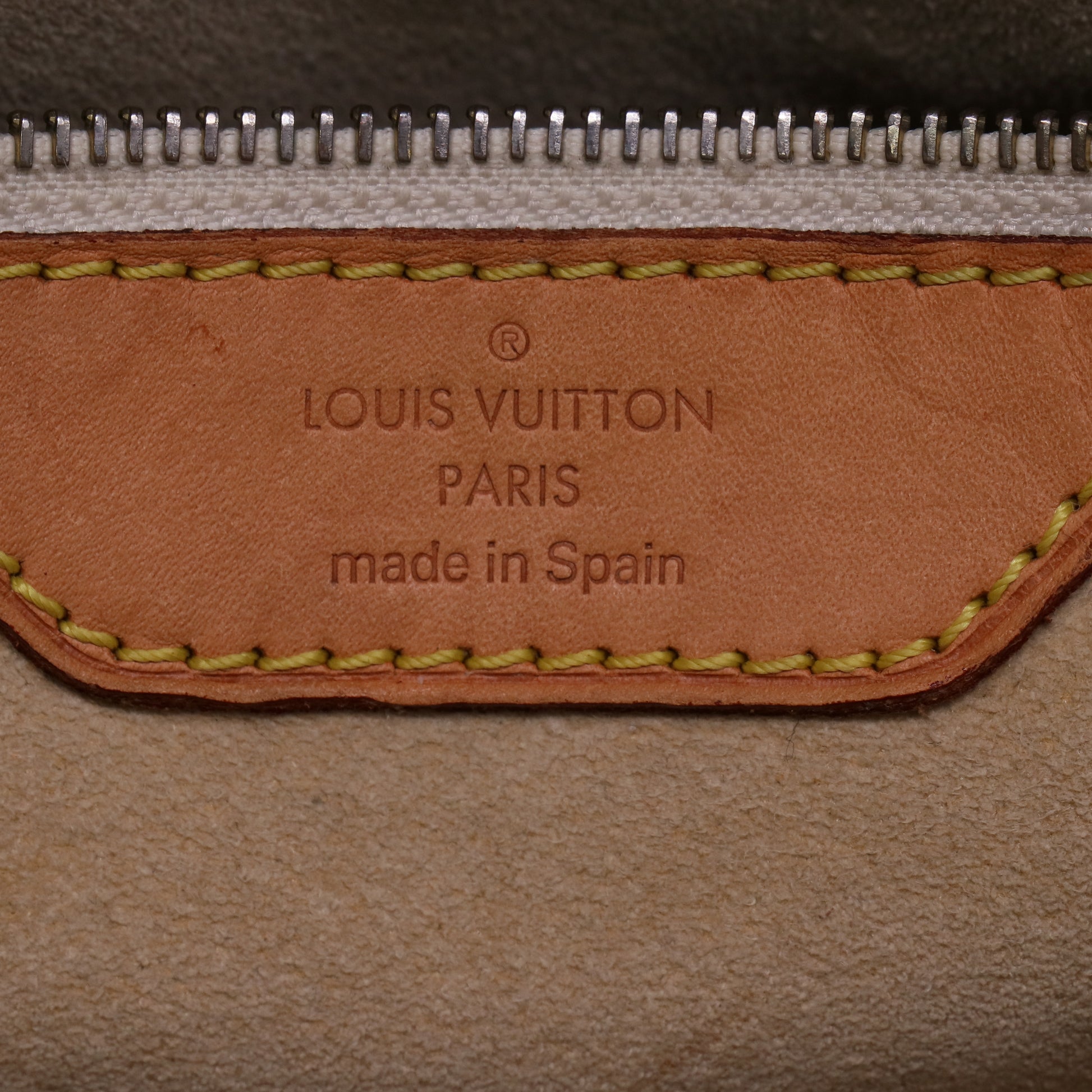Louis Vuitton Damier Azur Hampstead  MM Vintage B20880
