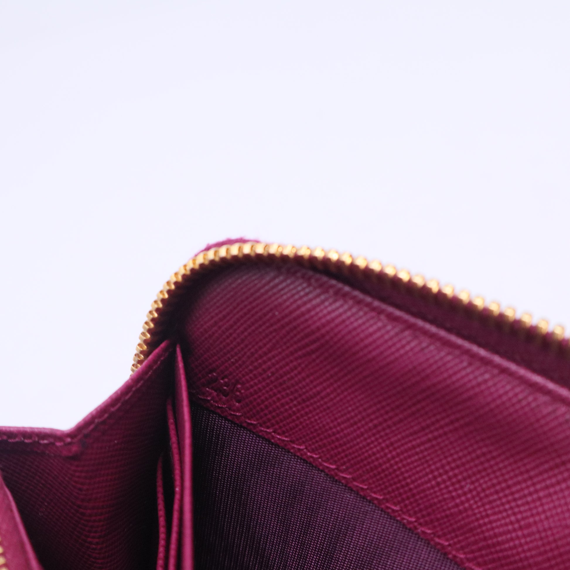 Saffiano Lux Leather Continental Wallet W20633