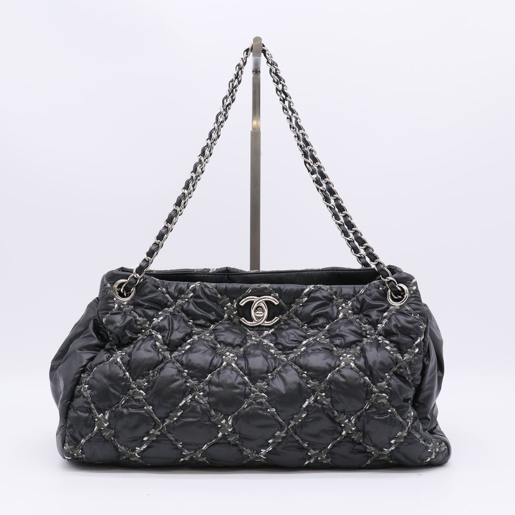 Chanel Nylon Quilted Tweed Stitch Bubble Tote Black twins B22981