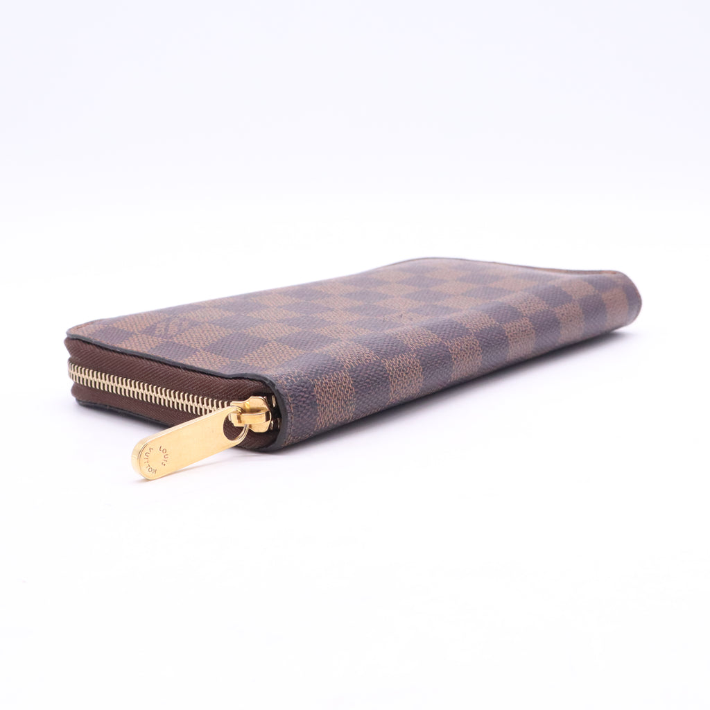Damier Ebene Zippy Organizer Wallet W20731