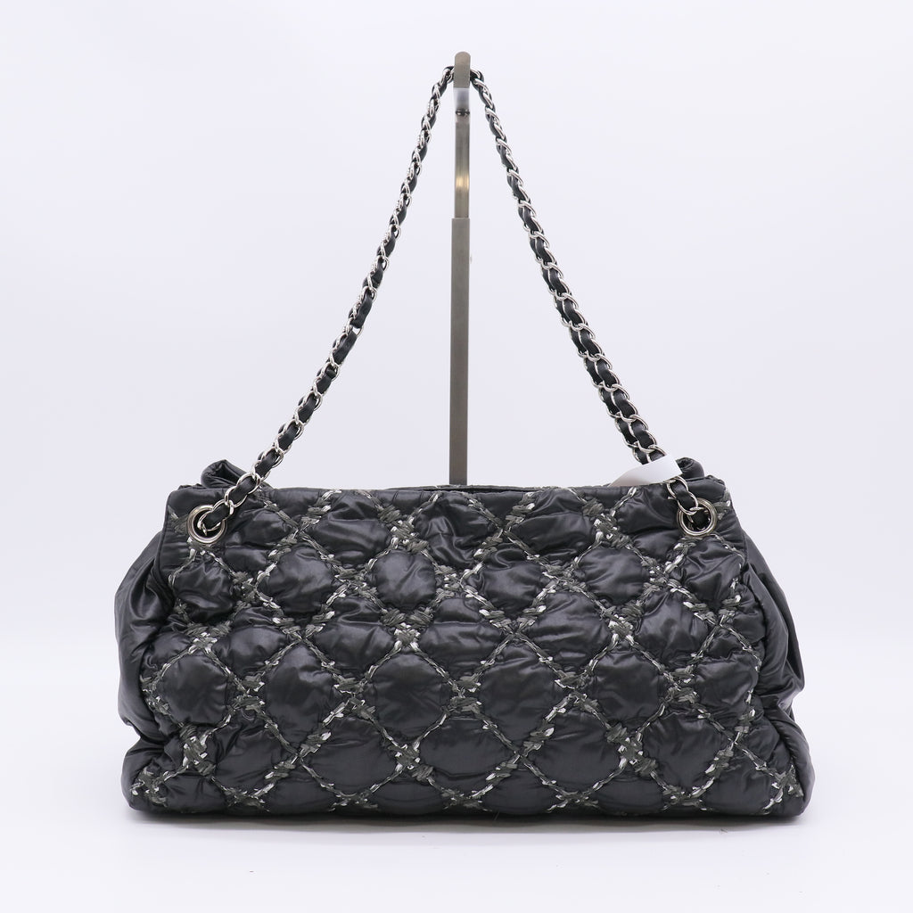 Chanel Nylon Quilted Tweed Stitch Bubble Tote Black twins B22981
