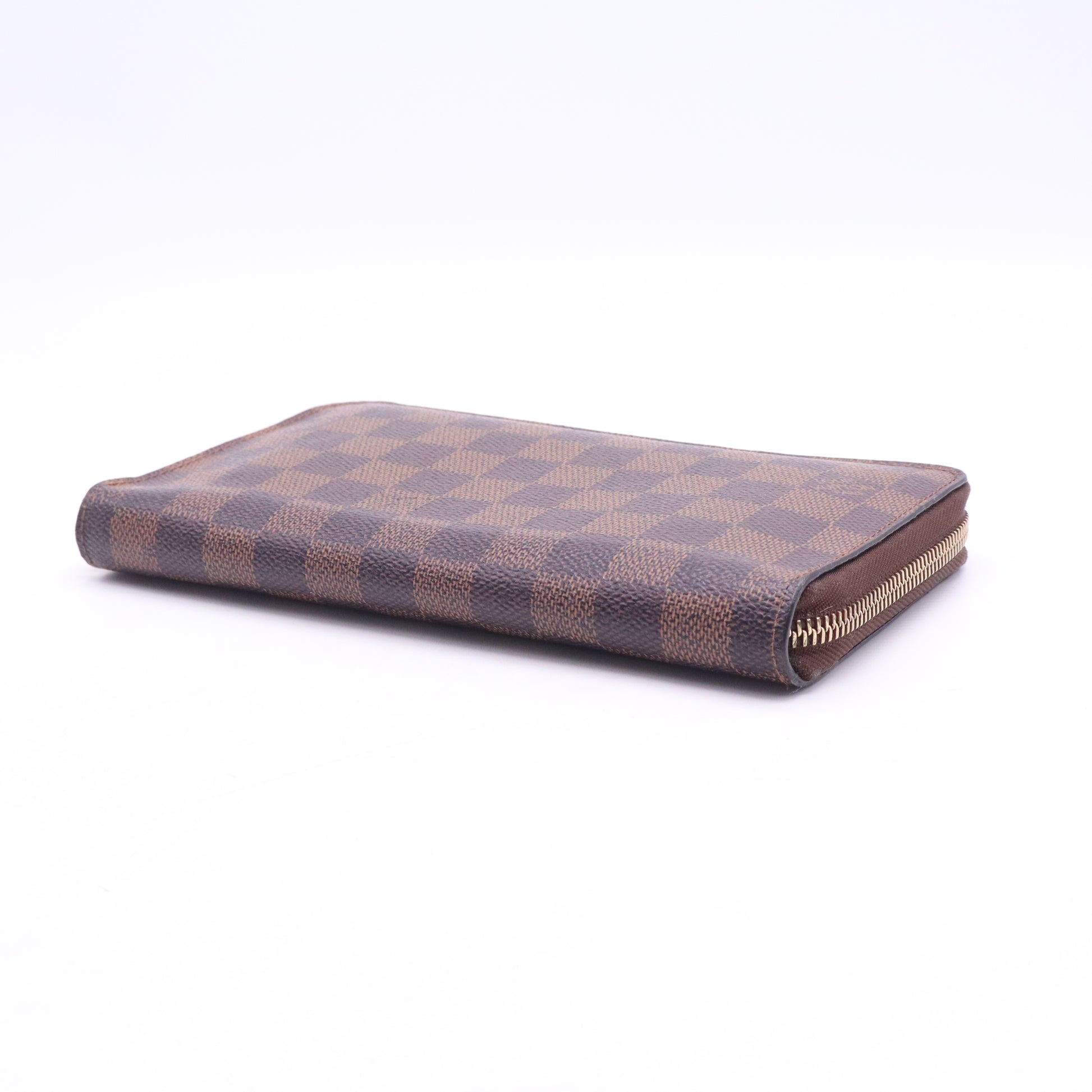 Damier Ebene Zippy Organizer Wallet W20731