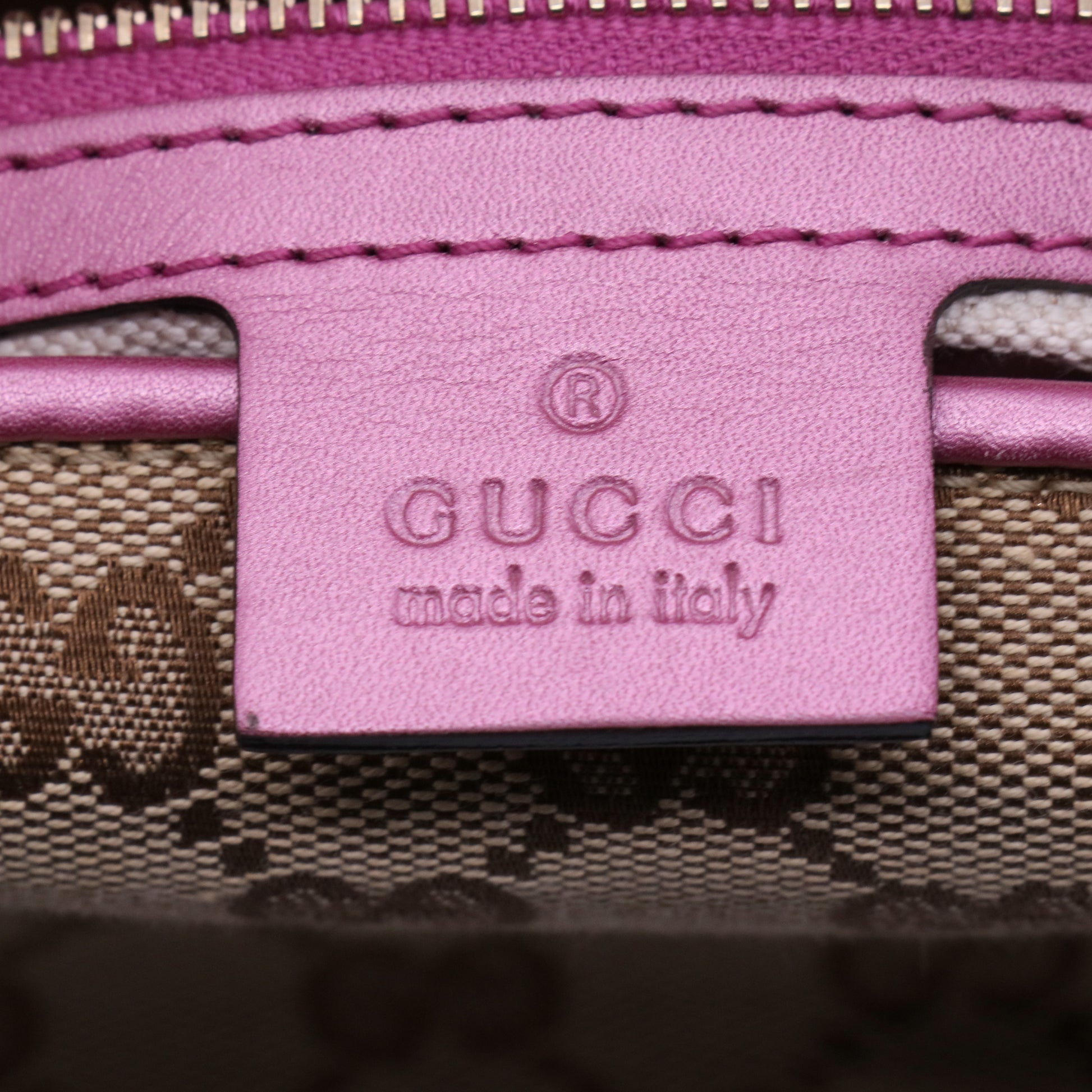 Gucci GG Canvas Heart Bit Charm Bag B21223