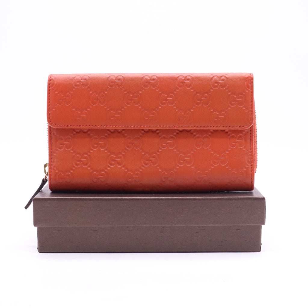 Gucci Microguccissima Leather Continental Wallet W21072