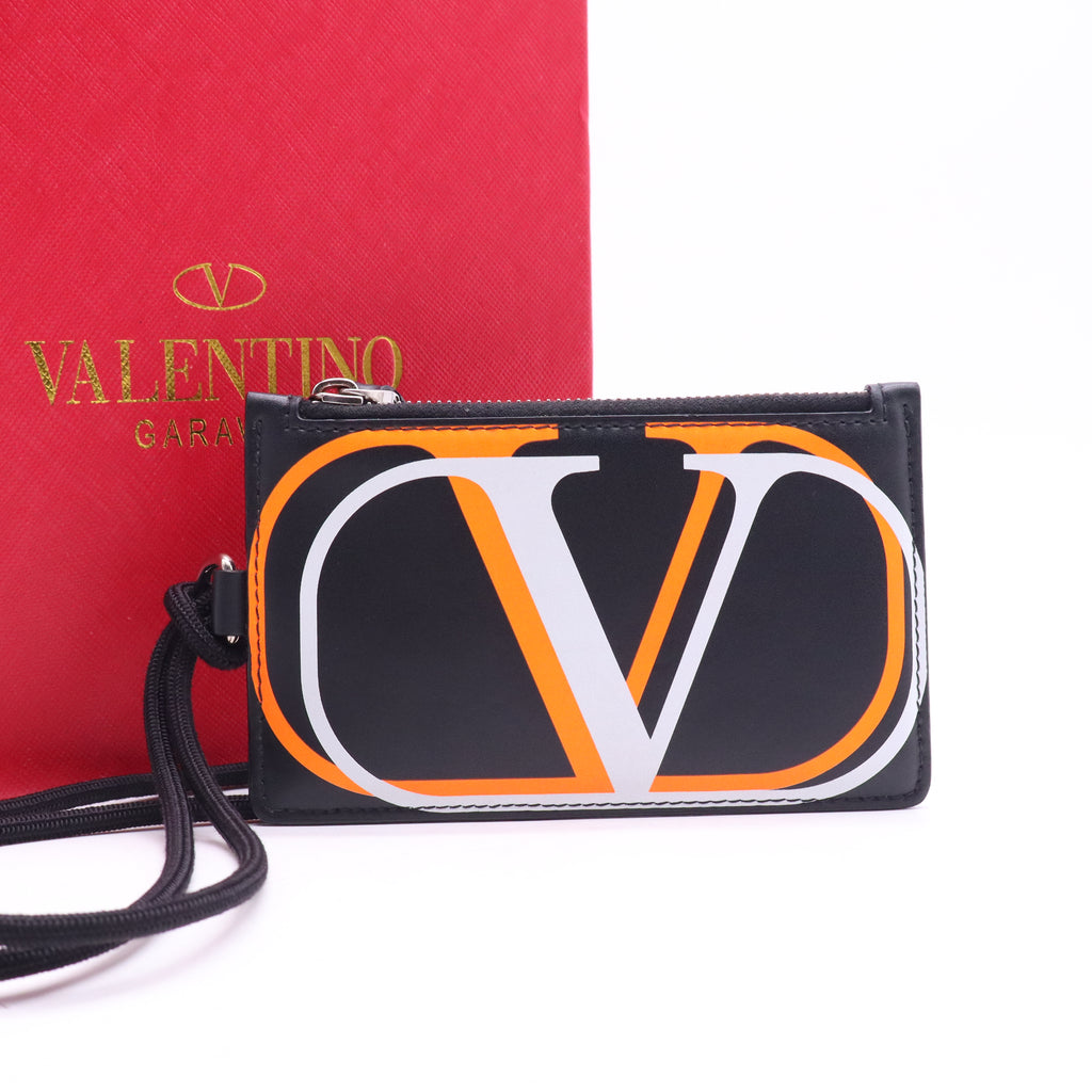 Valentino Black Leather V Logo Signature 3D Zip Pouch W21128