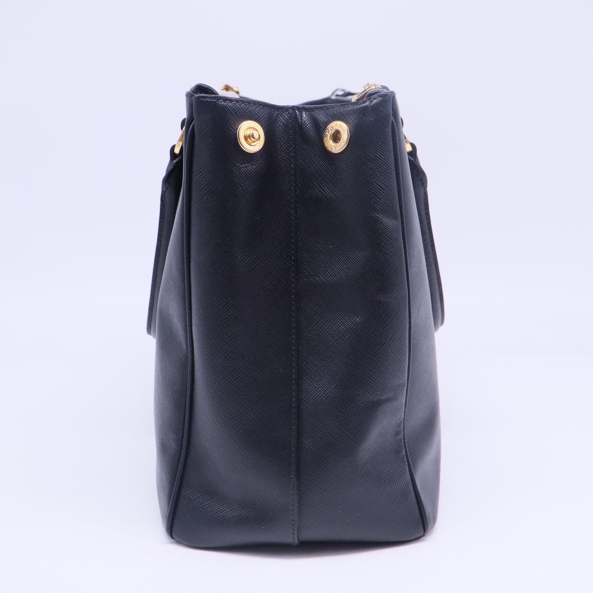 Saffiano Leather Galleria Double Zip XL B20537