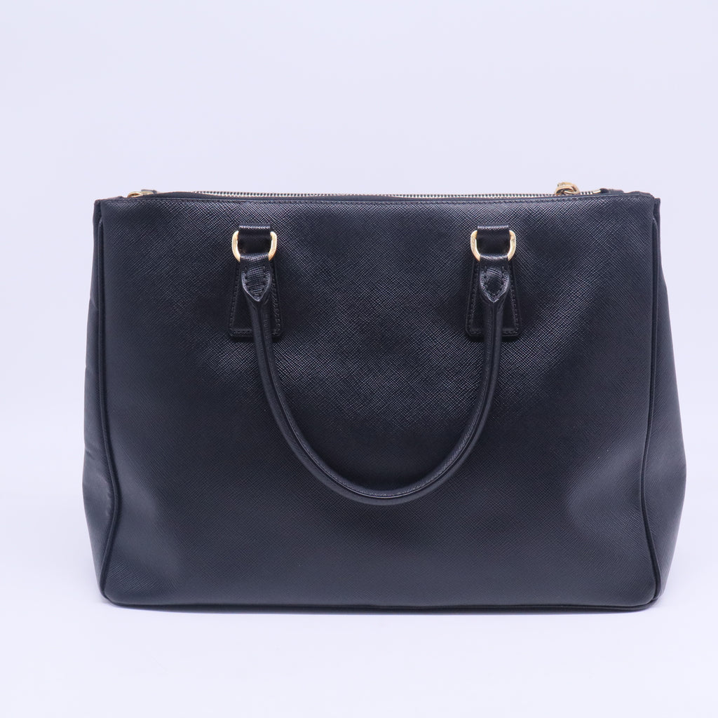 Saffiano Leather Galleria Double Zip XL B20537