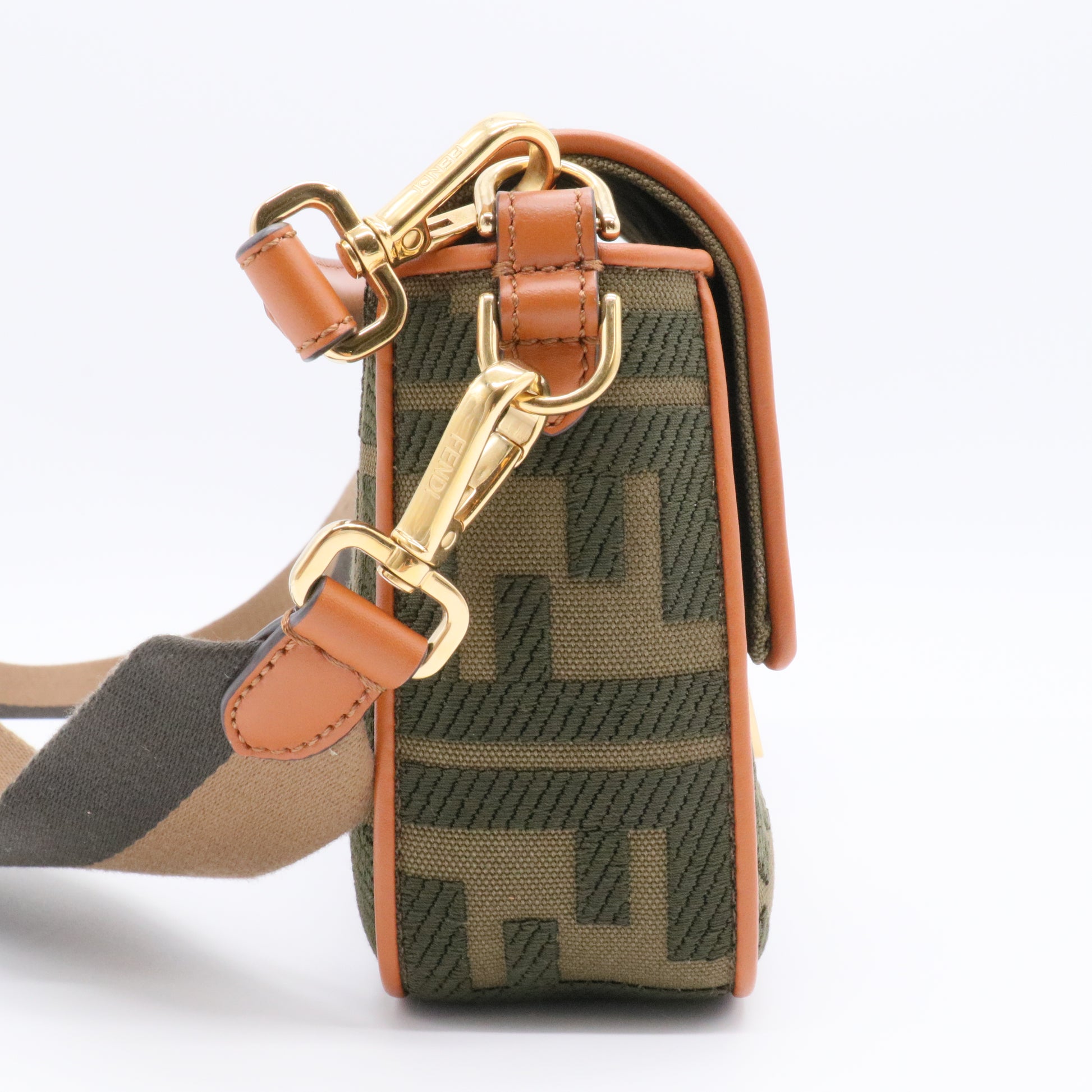 Baguette NM Bag Zucca Embroidered Canvas Medium For Gisel
