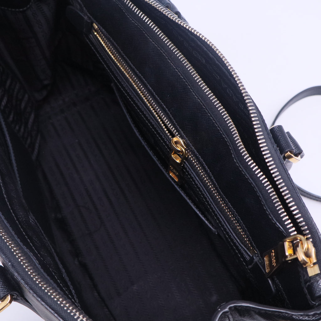 Saffiano Leather Galleria Double Zip XL B20537