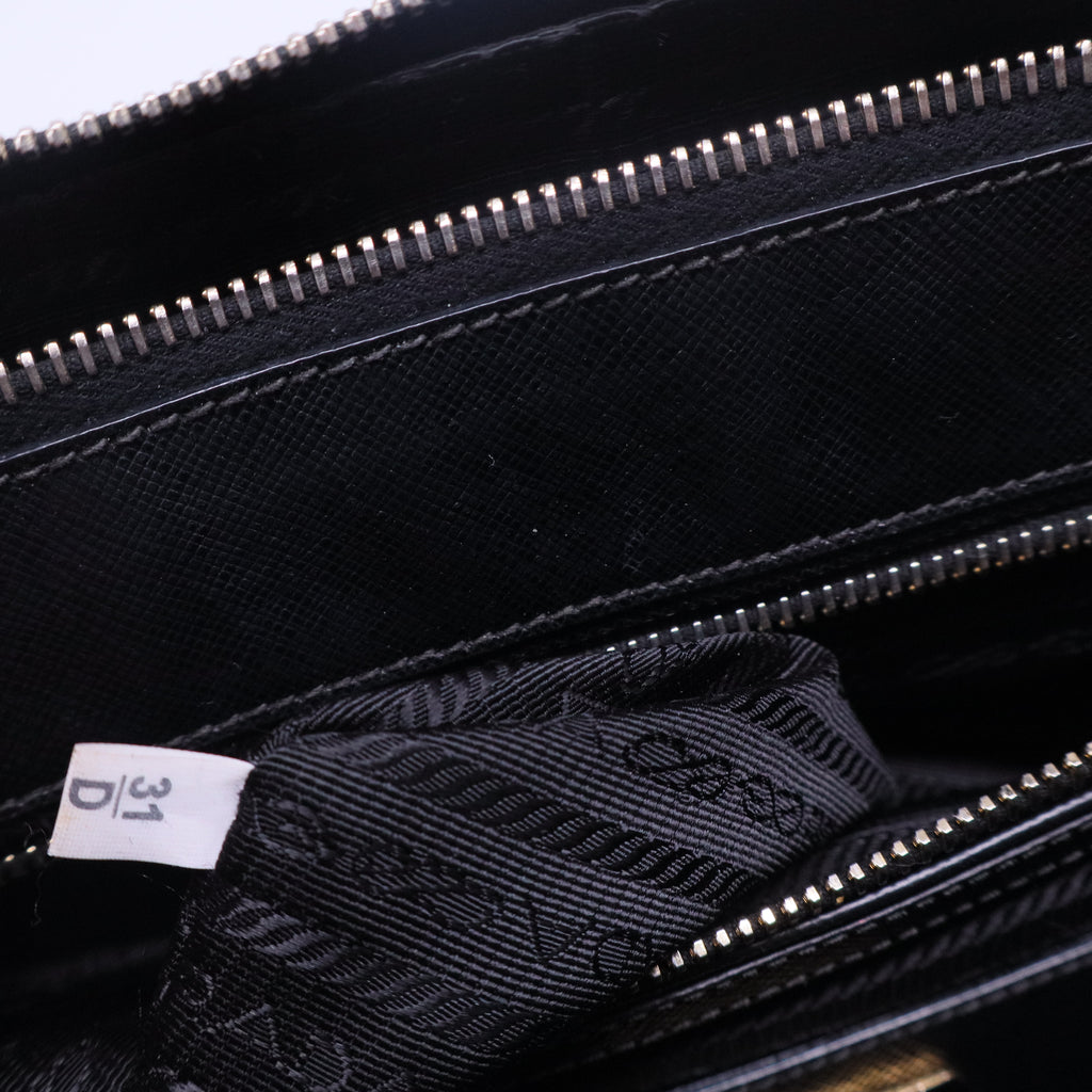 Saffiano Leather Galleria Double Zip XL B20537