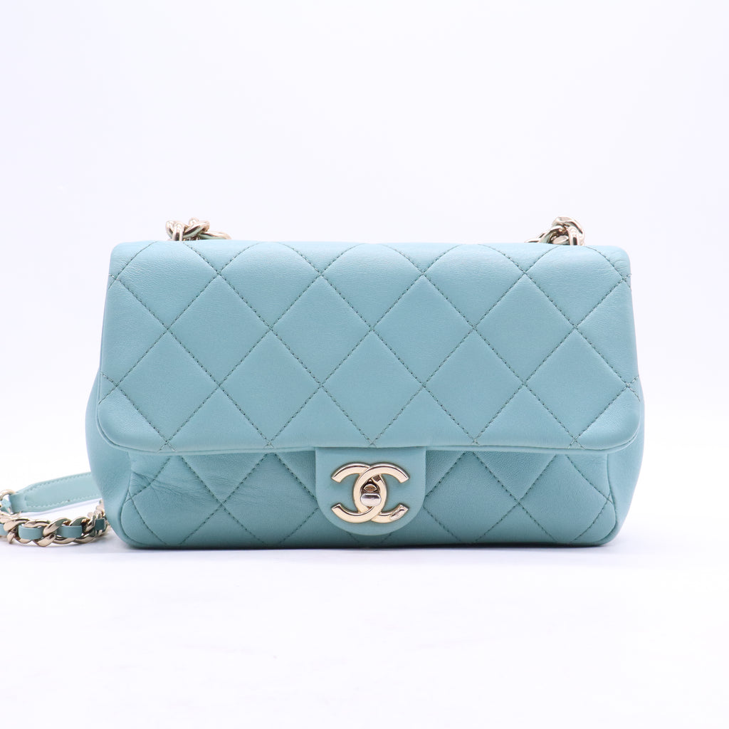 Classic Single Flap Bag Quilted  B21773