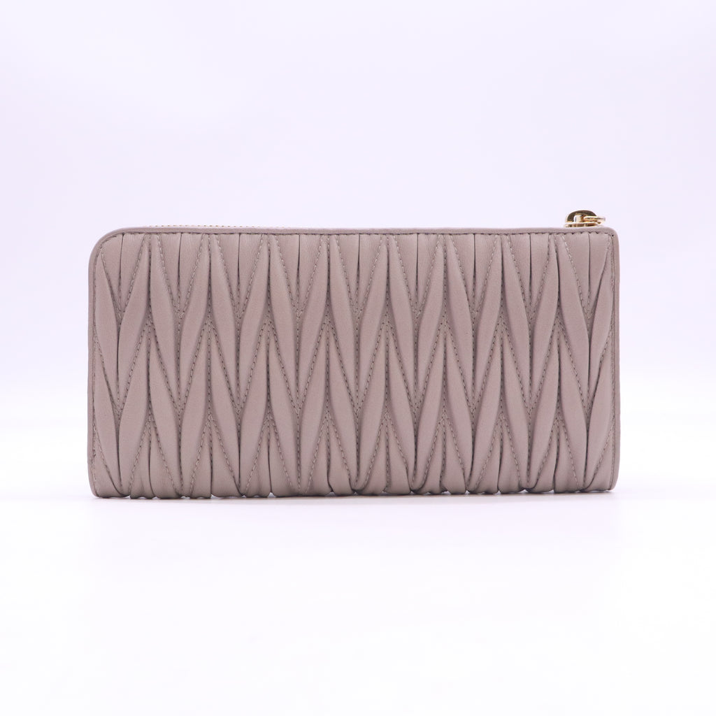 Miu Miu Matelassé Zip Around Long Wallet W23496