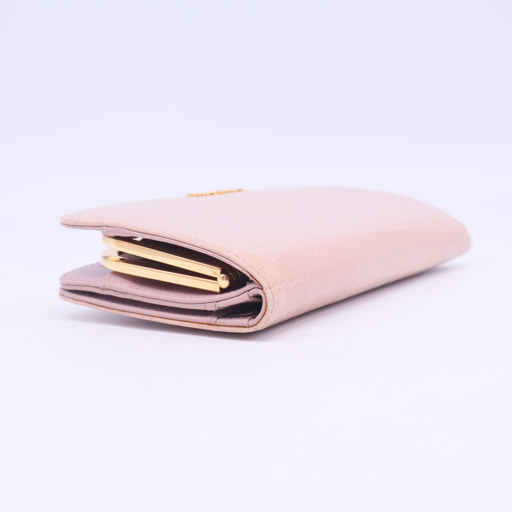 Pink Croc Embossed Leather Twisted Lock Wallet W20551