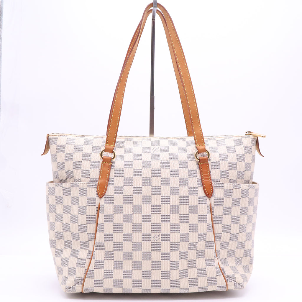 Damier Azur Totally MM B20720