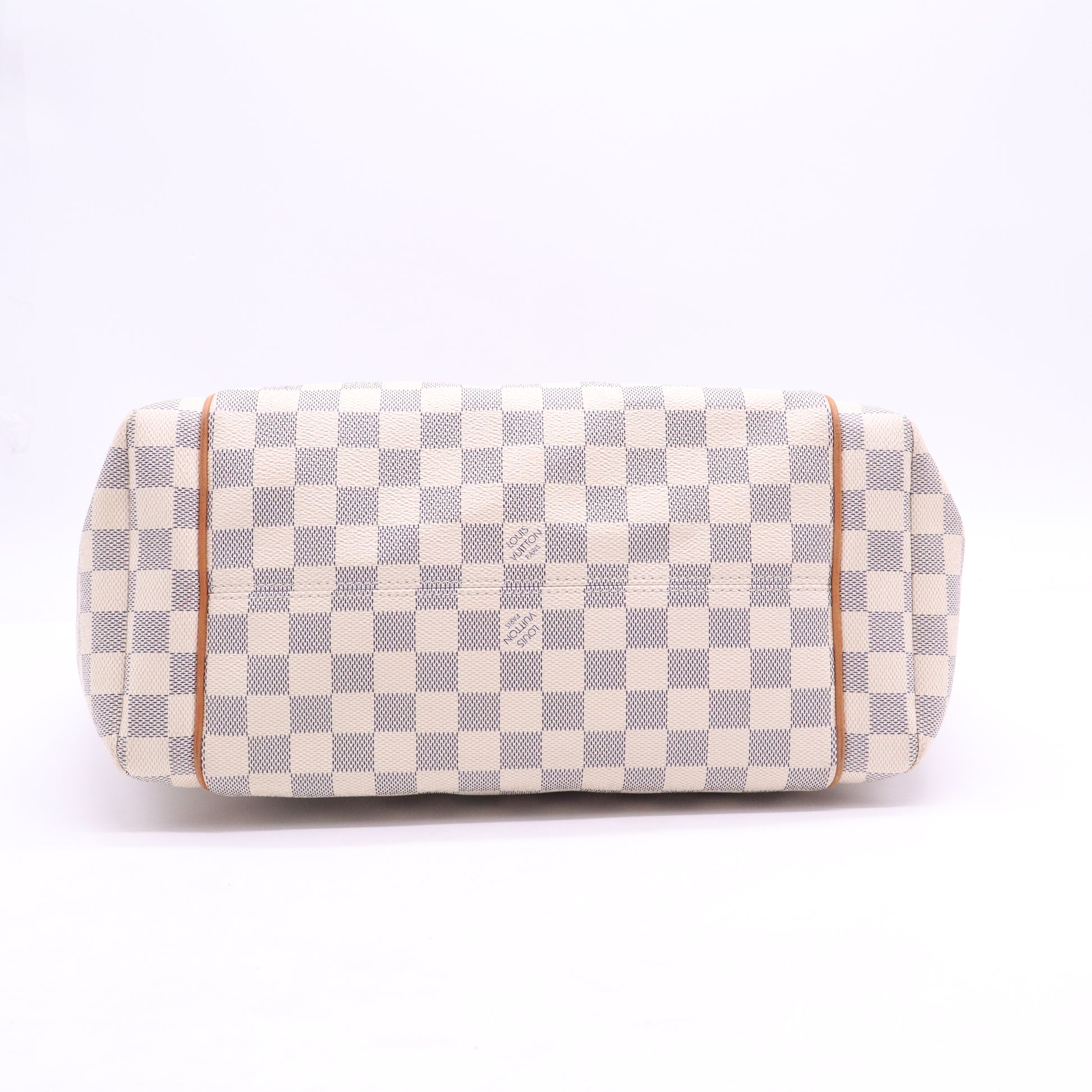 Damier Azur Totally MM B20720