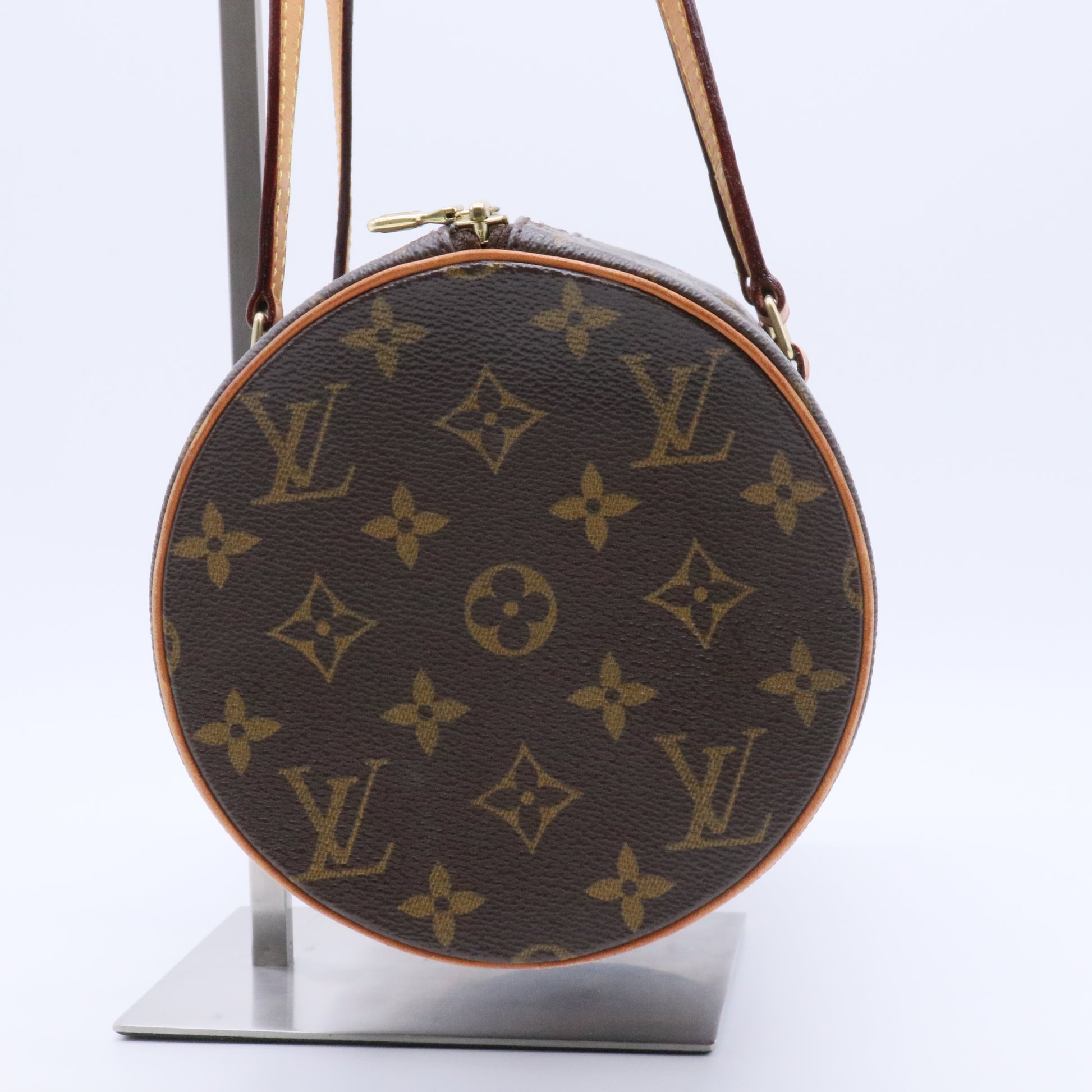 Monogram Papillon 26