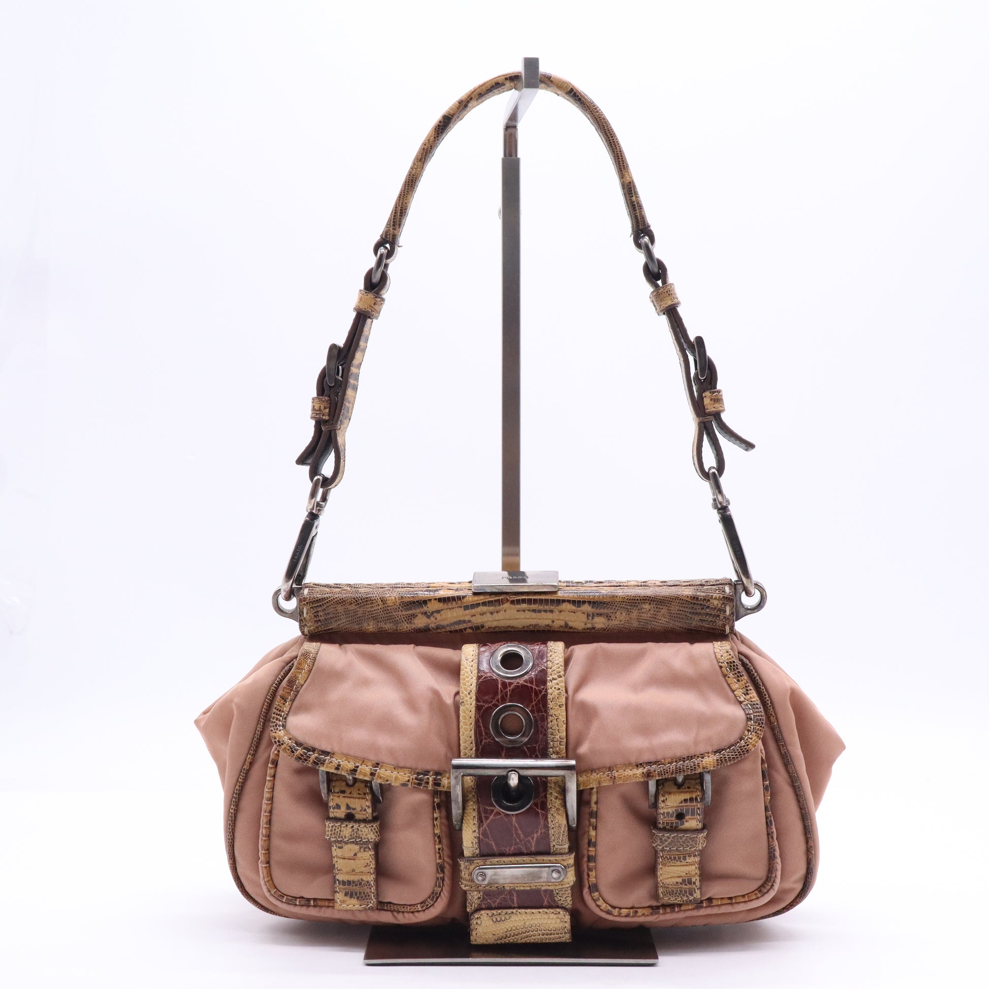 Tessuto Snake Trim Shoulder Bag B21445