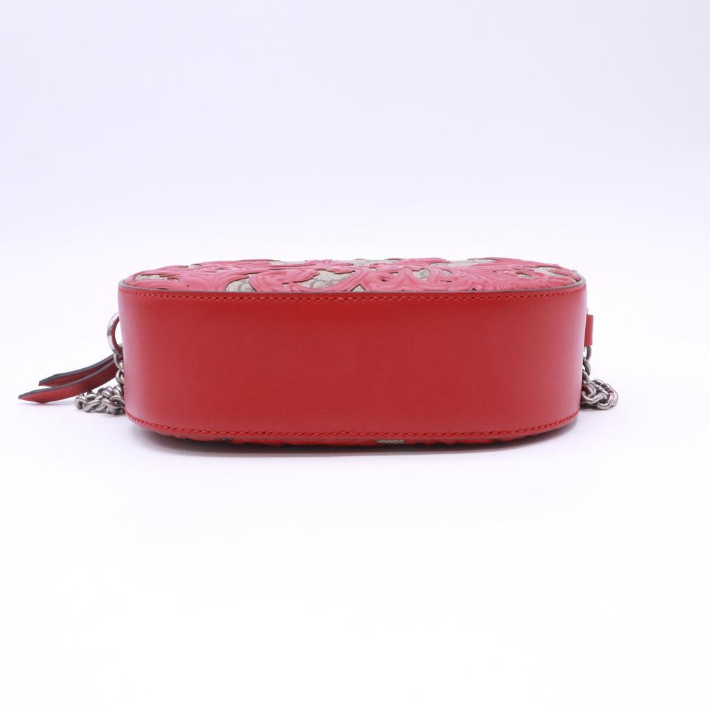Gucci GG Supreme Arabesque Mini Chain Bag B23815