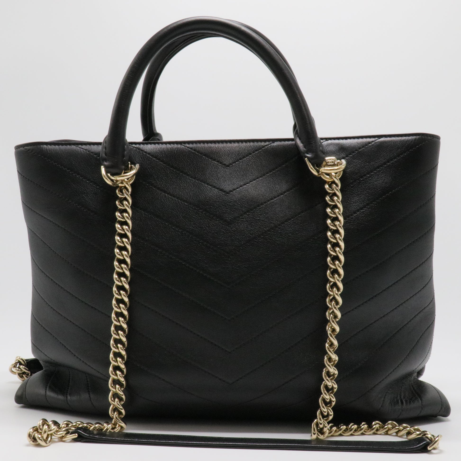 Calfskin Chevron Quilted Large Shopping Tote Black