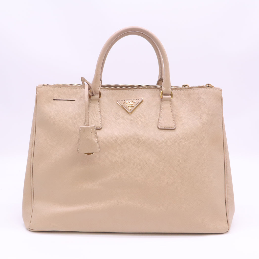 Saffiano Lux Leather Galleria Double Zip Large B24278