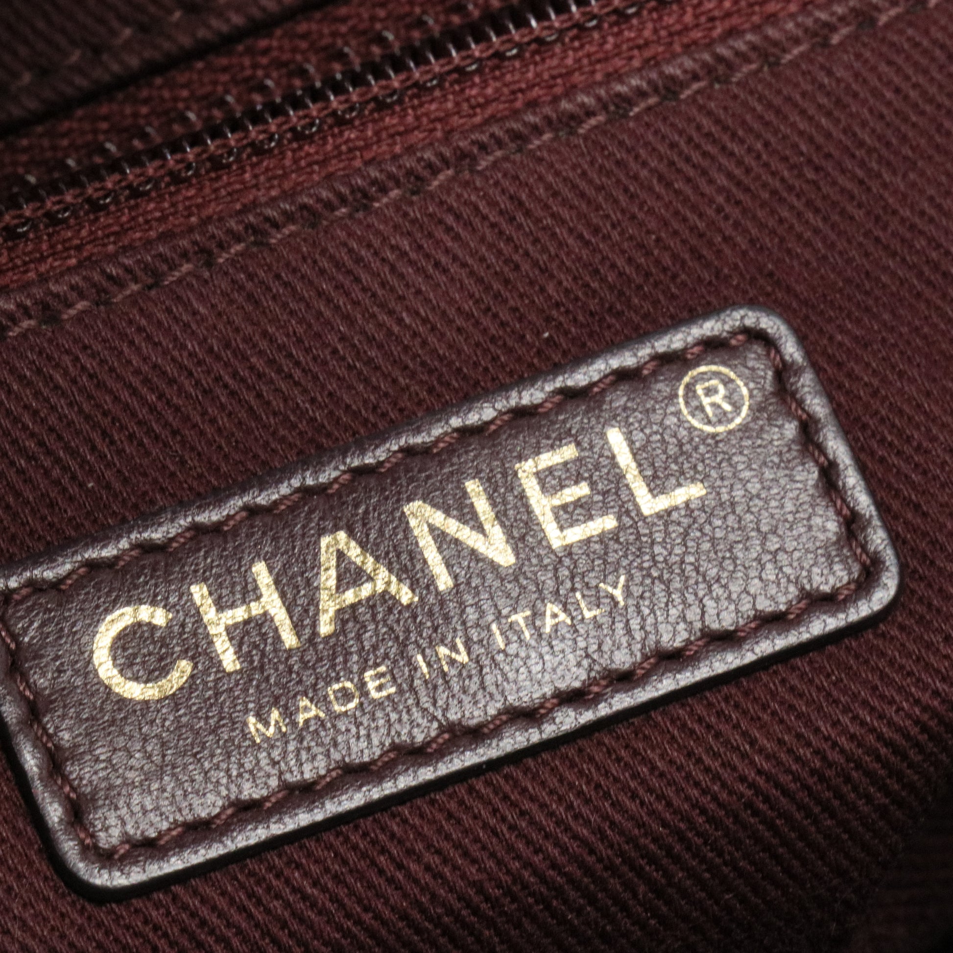 Calfskin Chevron Quilted Large Shopping Tote Black