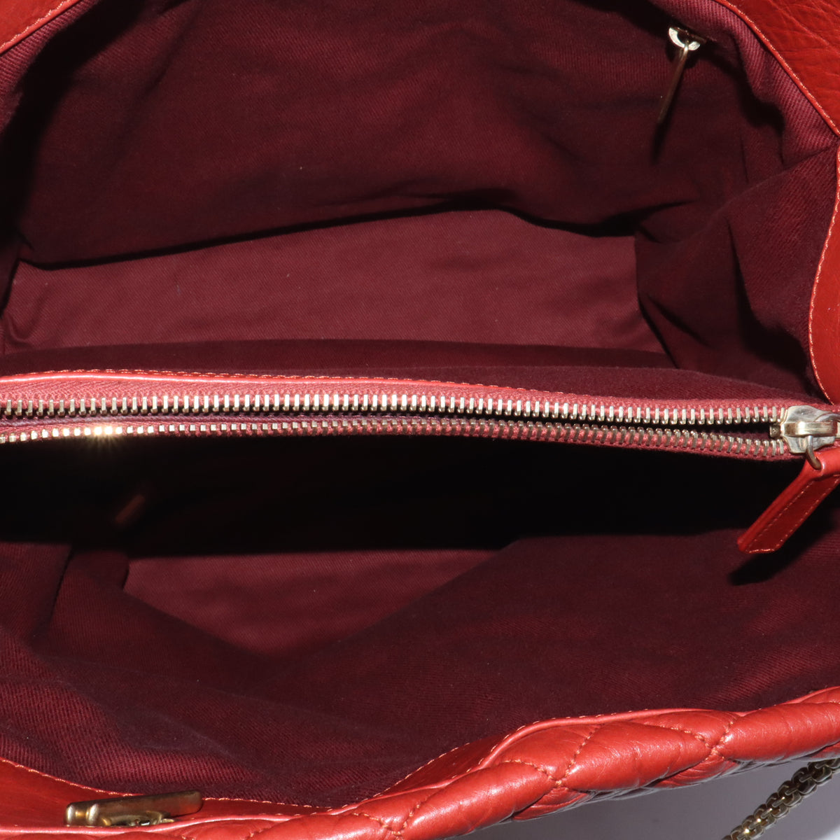 Reissue North/South Chain Tote B24512