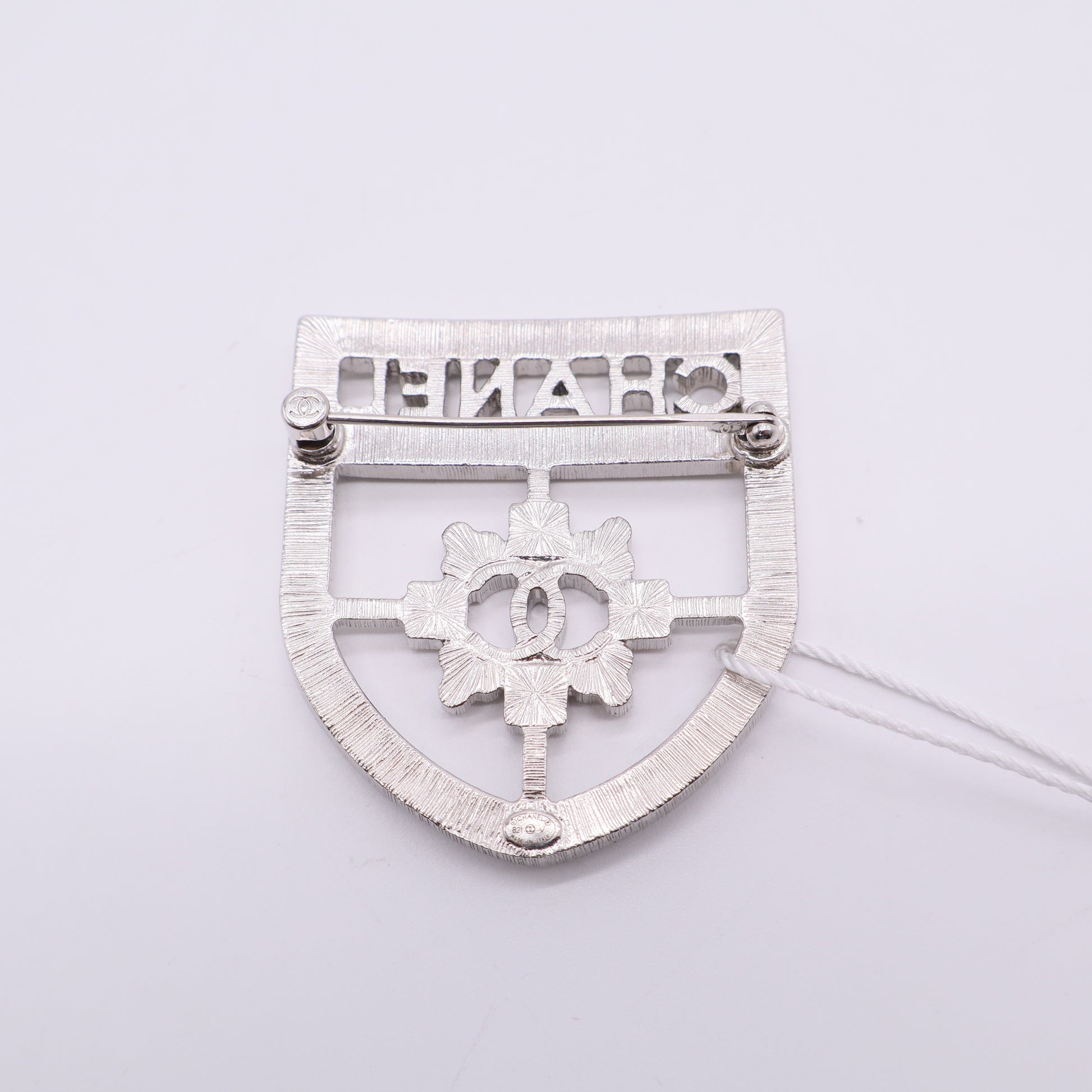 Crest Emblem Rhinestone Brooch Twins LDJ2591