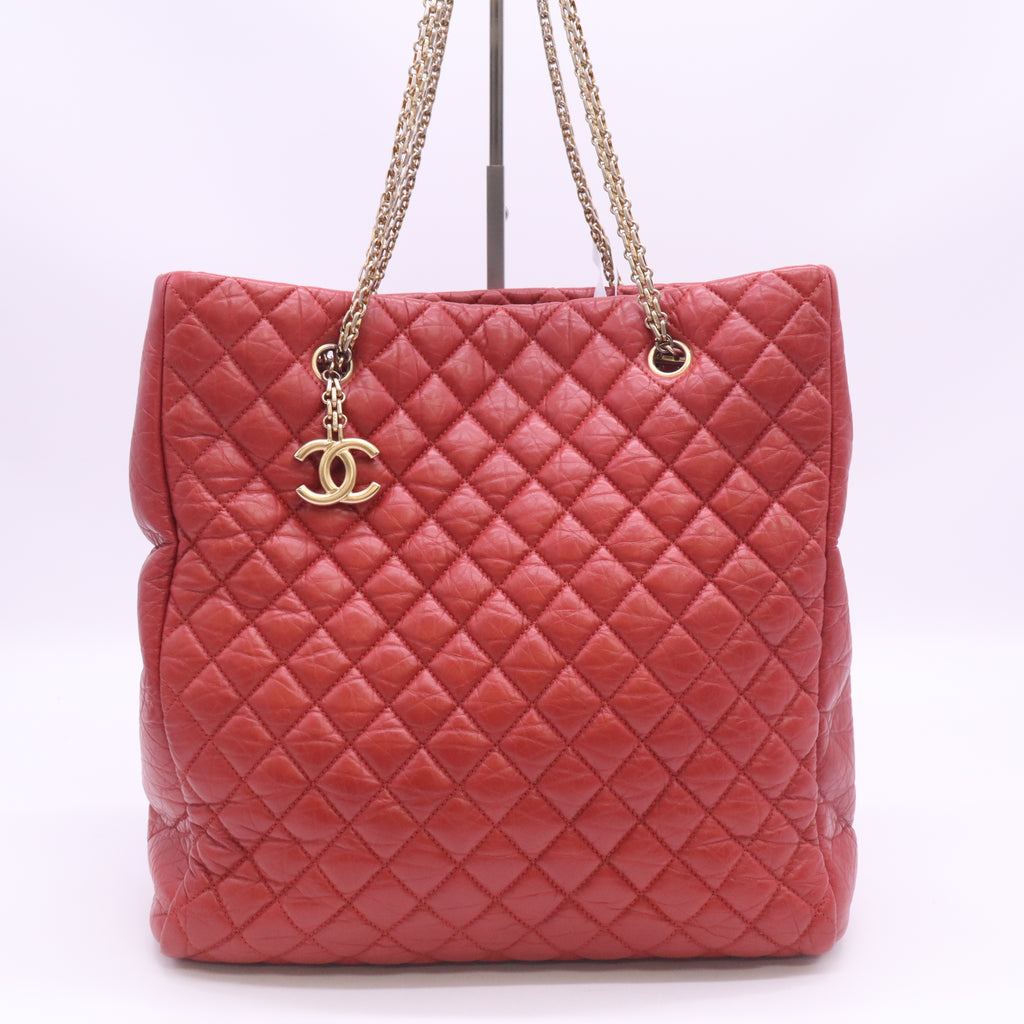 Reissue North/South Chain Tote B24512