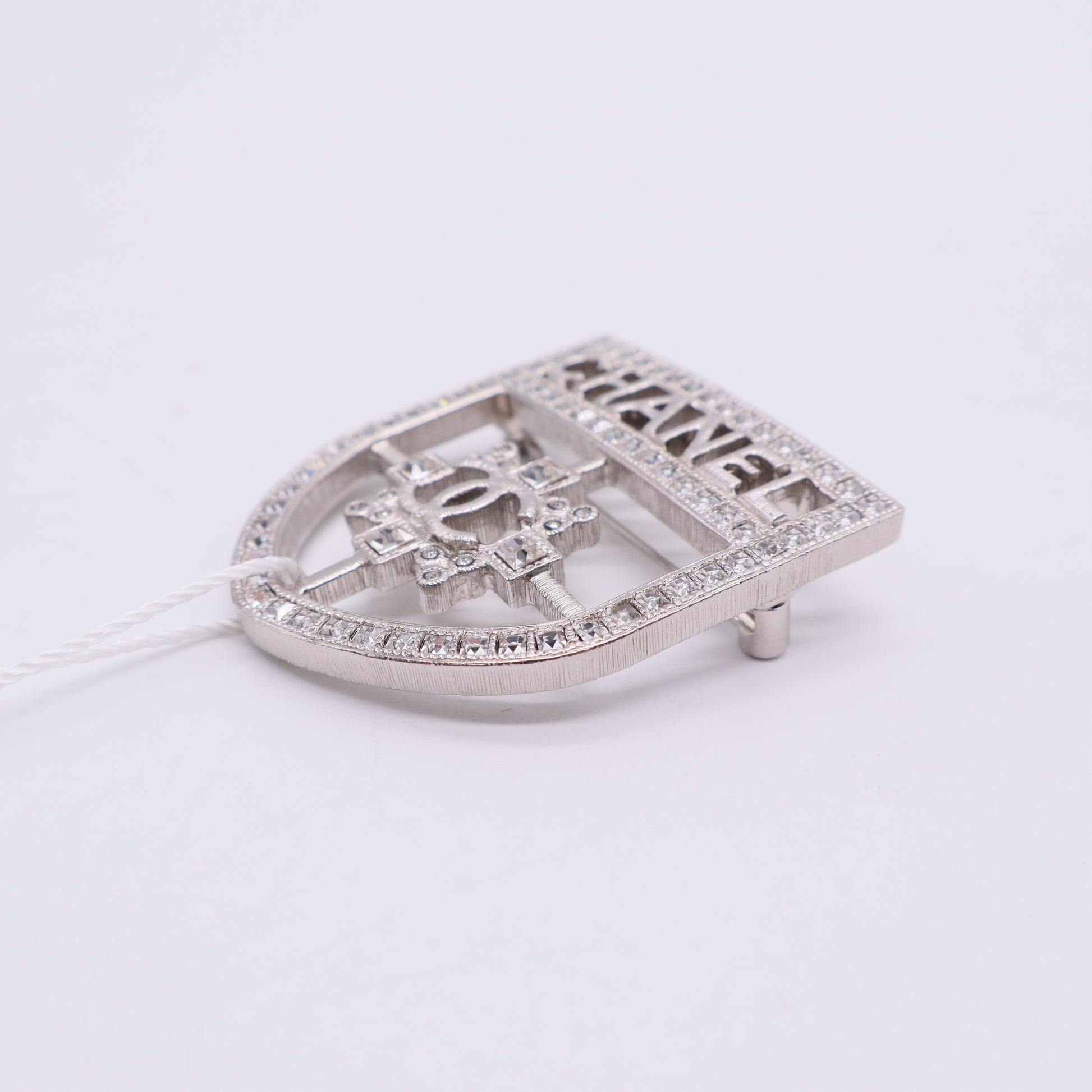 Crest Emblem Rhinestone Brooch Twins LDJ2591