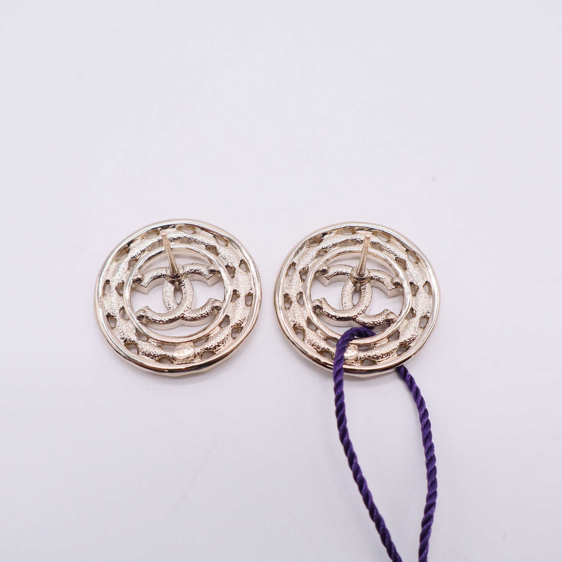 Chanel CC Logo Round Earrings Gold-Tone Metal Gold-Tone Metal Twins LDJ2599