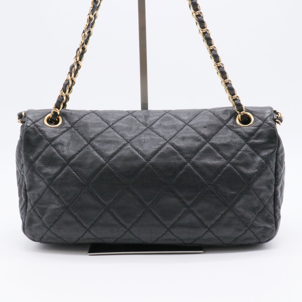 Chain Me Flap Bag Quilted Calfskin Jumbo