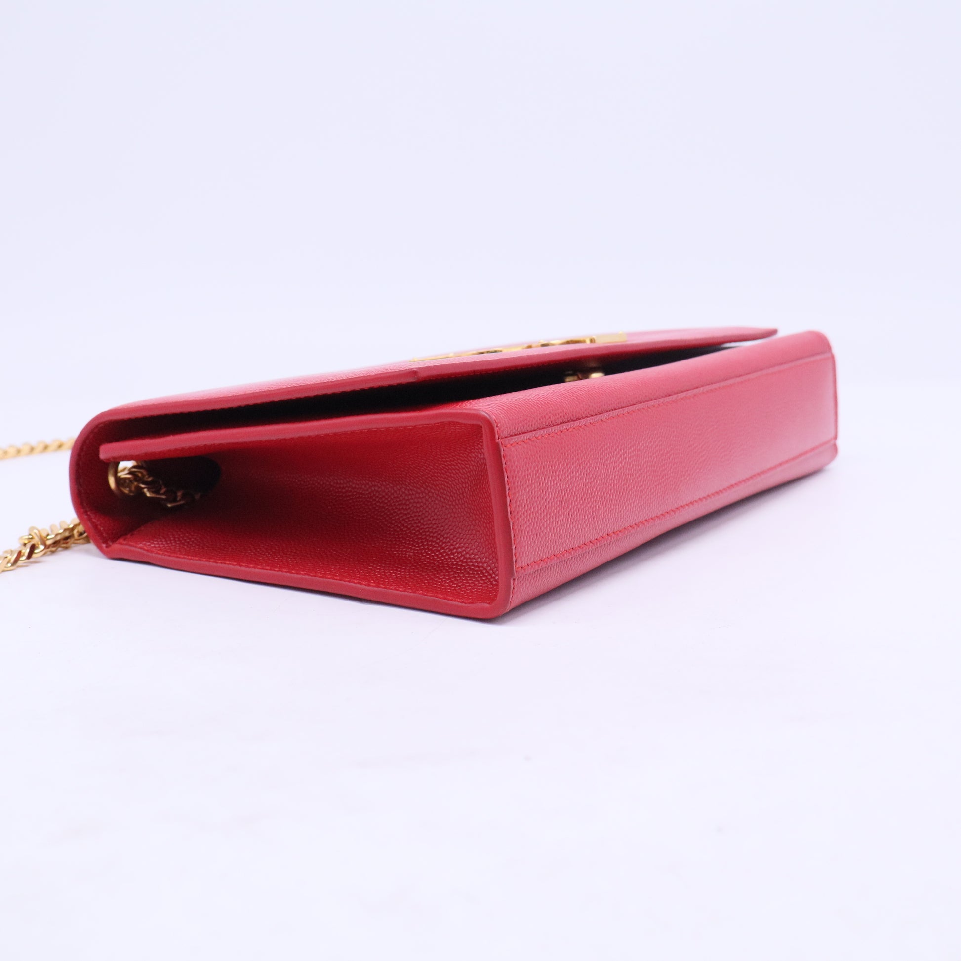 2000s chain-strap shoulder bag