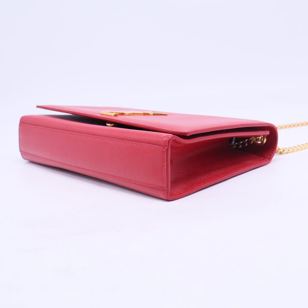 2000s chain-strap shoulder bag