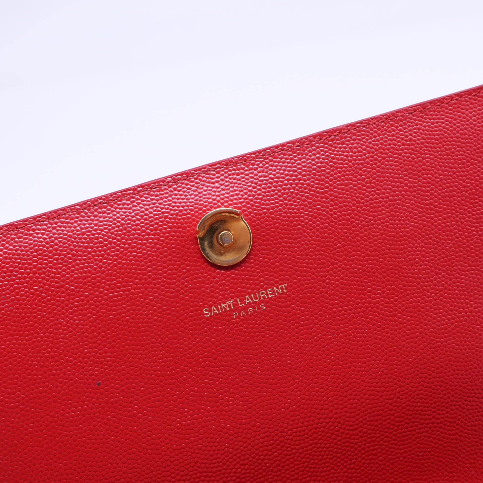 2000s chain-strap shoulder bag
