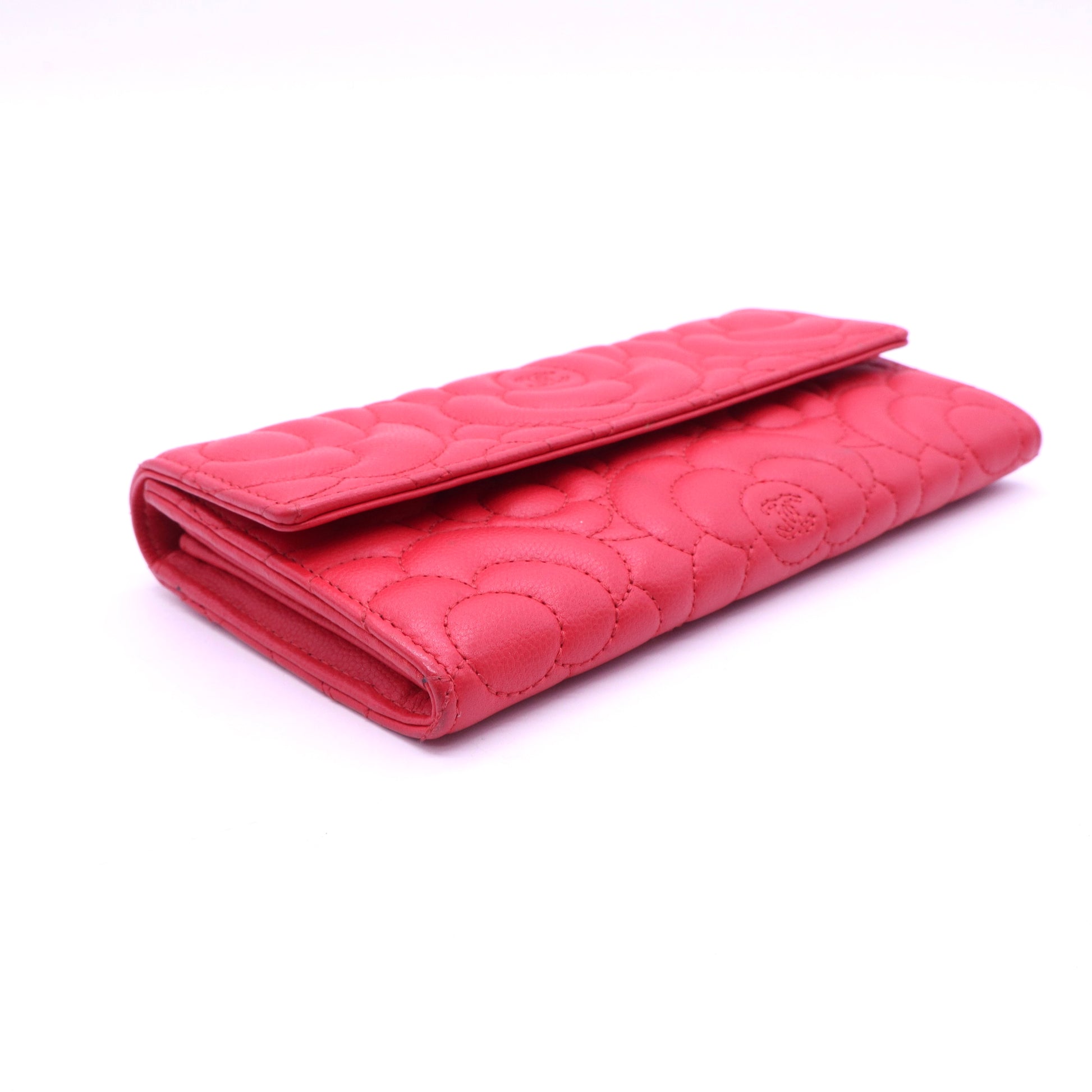 Chanel Red Camellia Embroidered Leather  Wallet twins LDJ3931