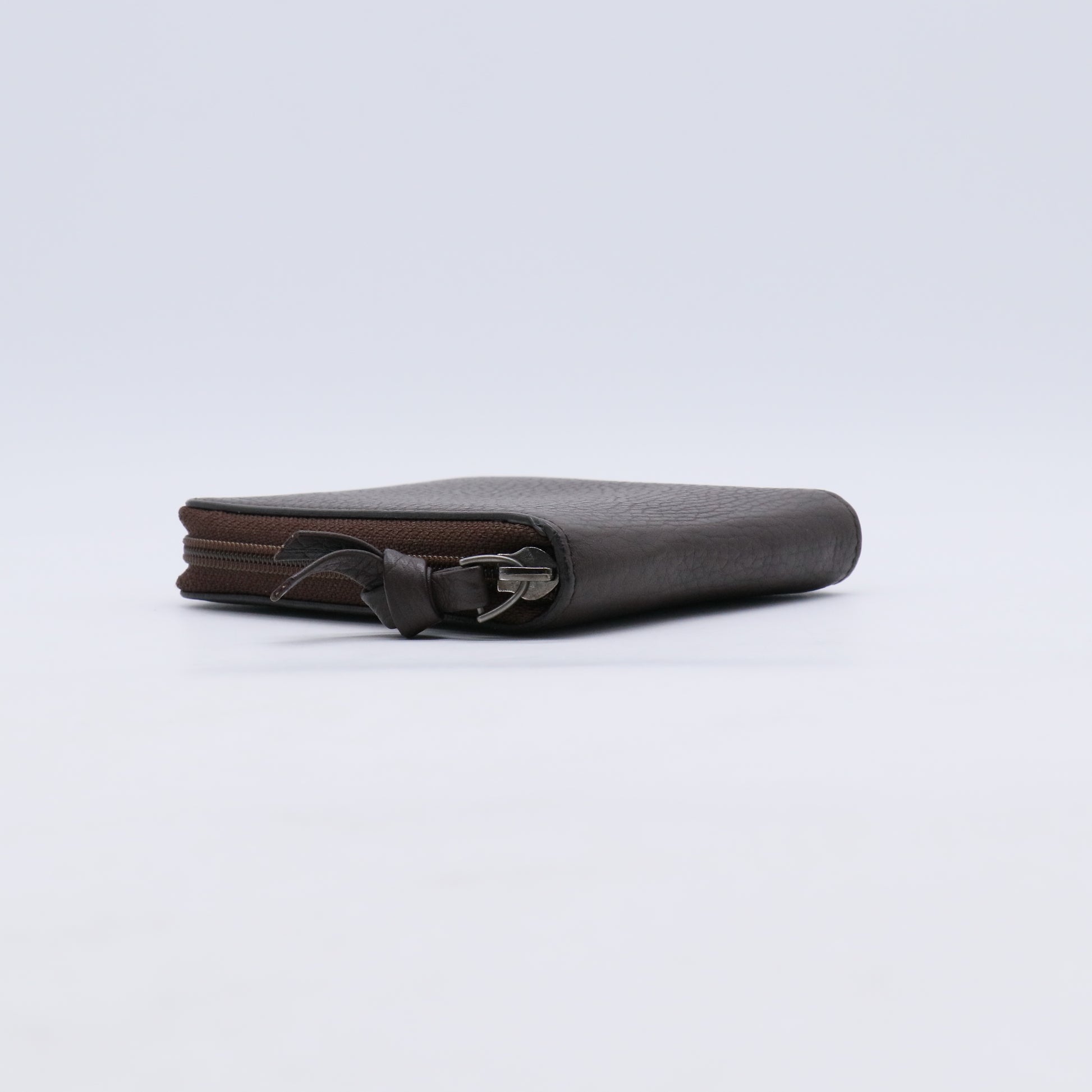 Men's Leather Zip-Around Wallet W21282