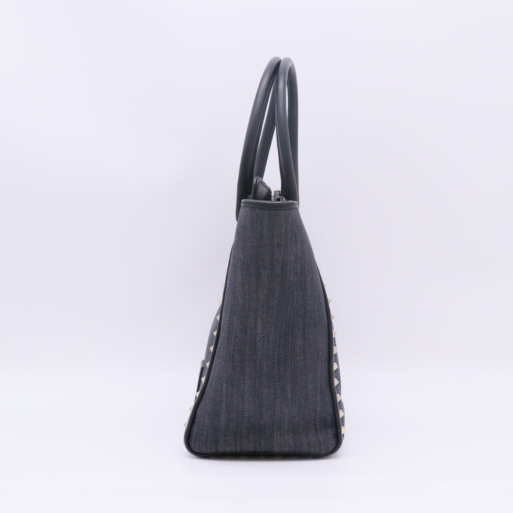 Valentino Garavani Rockstud Small Denim Trapeze Tote Bag B23711