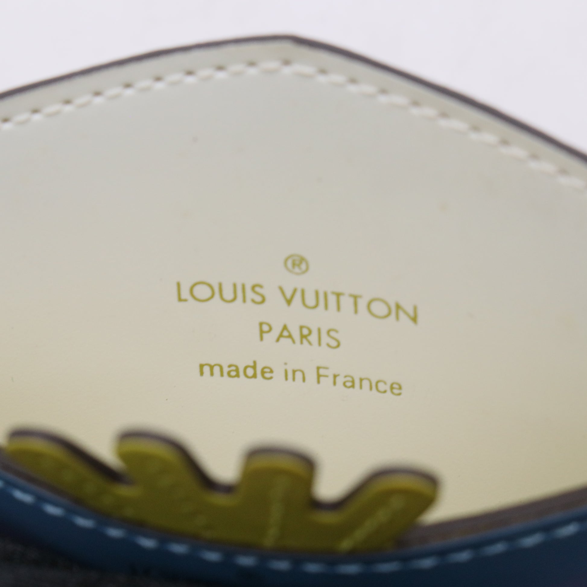 Louis Vuitton Tribal Mask Card Holder in Epi Leather W21233